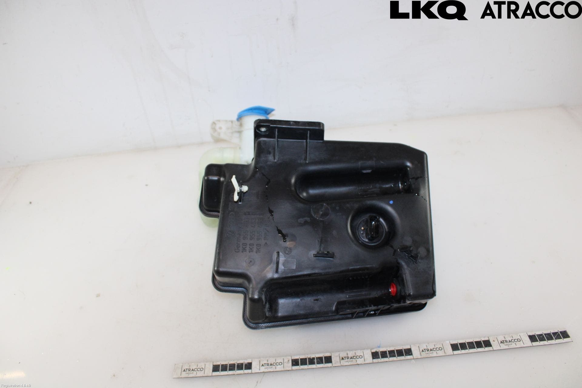 Volkswagen VW GOLF VI 09-13 Spolartank Vindruta-Strål