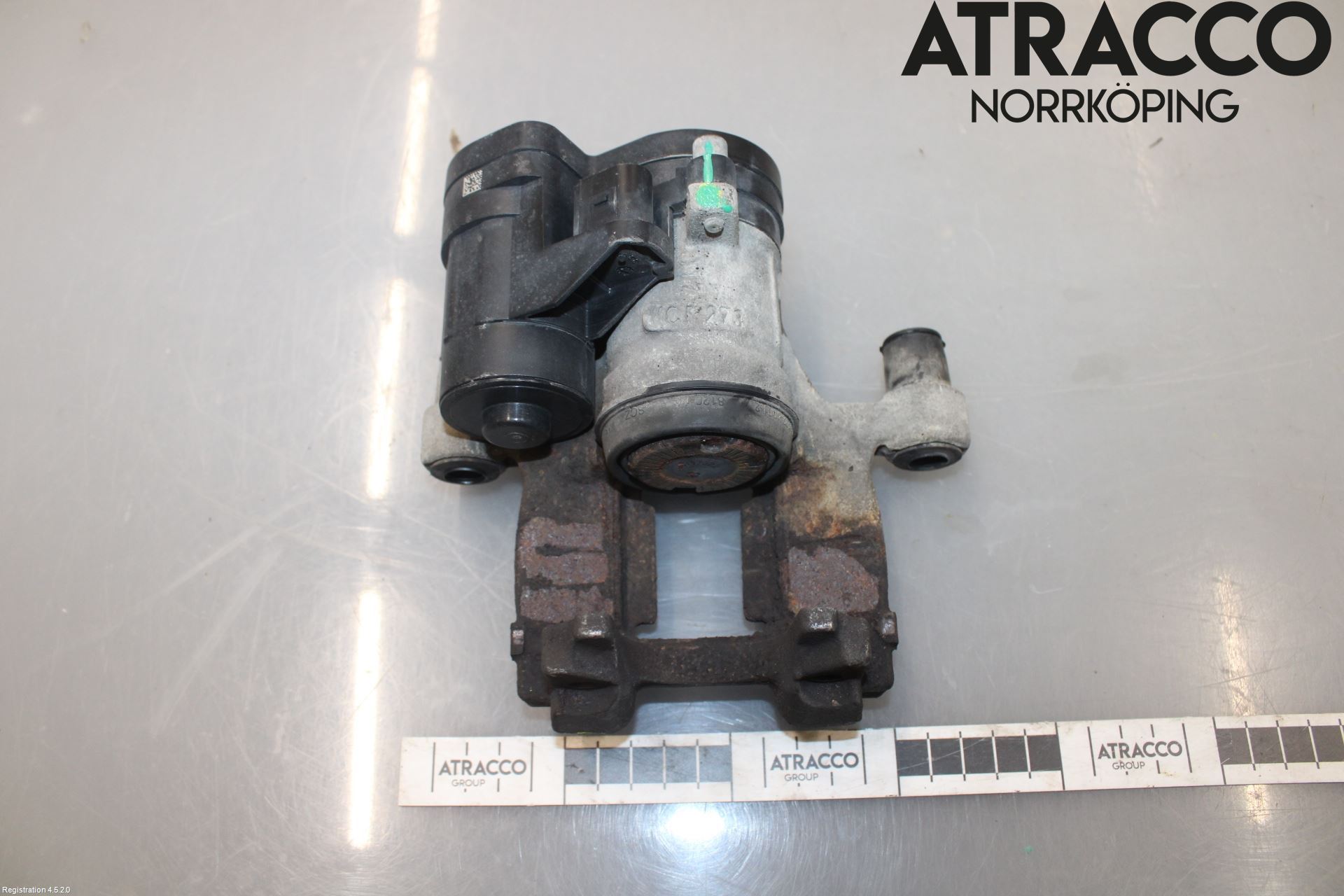 Audi Q3 F3 19- Bromsok Bak Vänster