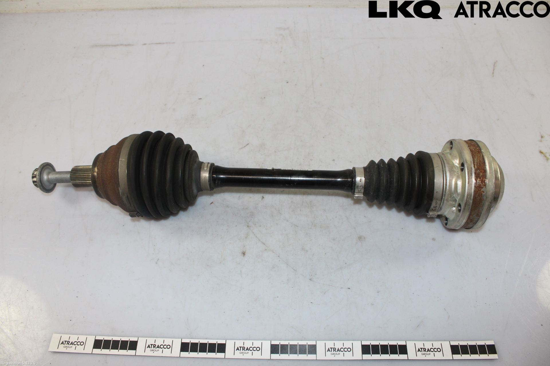 Volkswagen VW GOLF / E-GOLF VIII 20- Drivaxel Fram Vänster