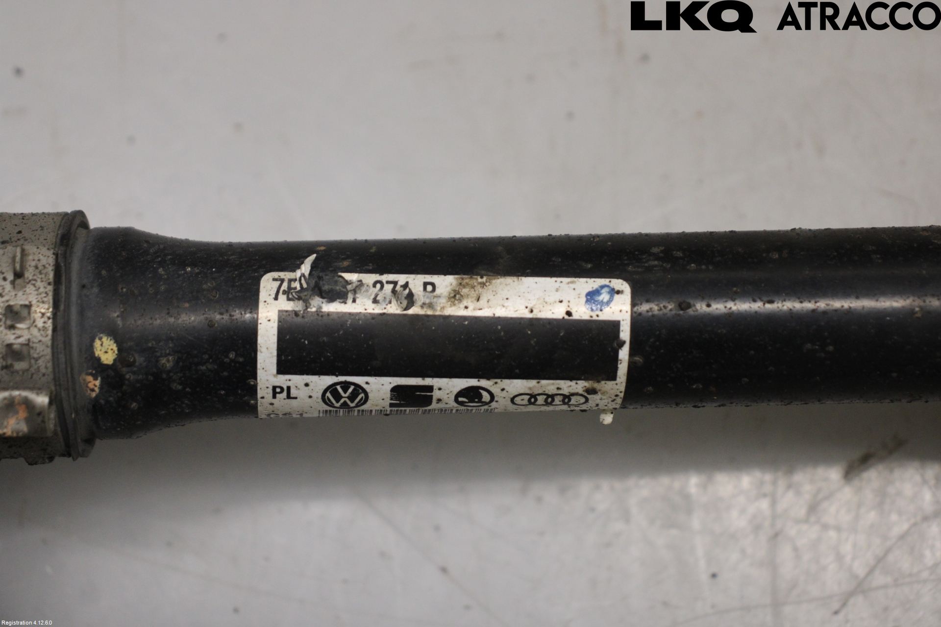 Volkswagen VW TRANSP/CARAVELLE (T5) 04-15 Drivaxel Fram Vänster
