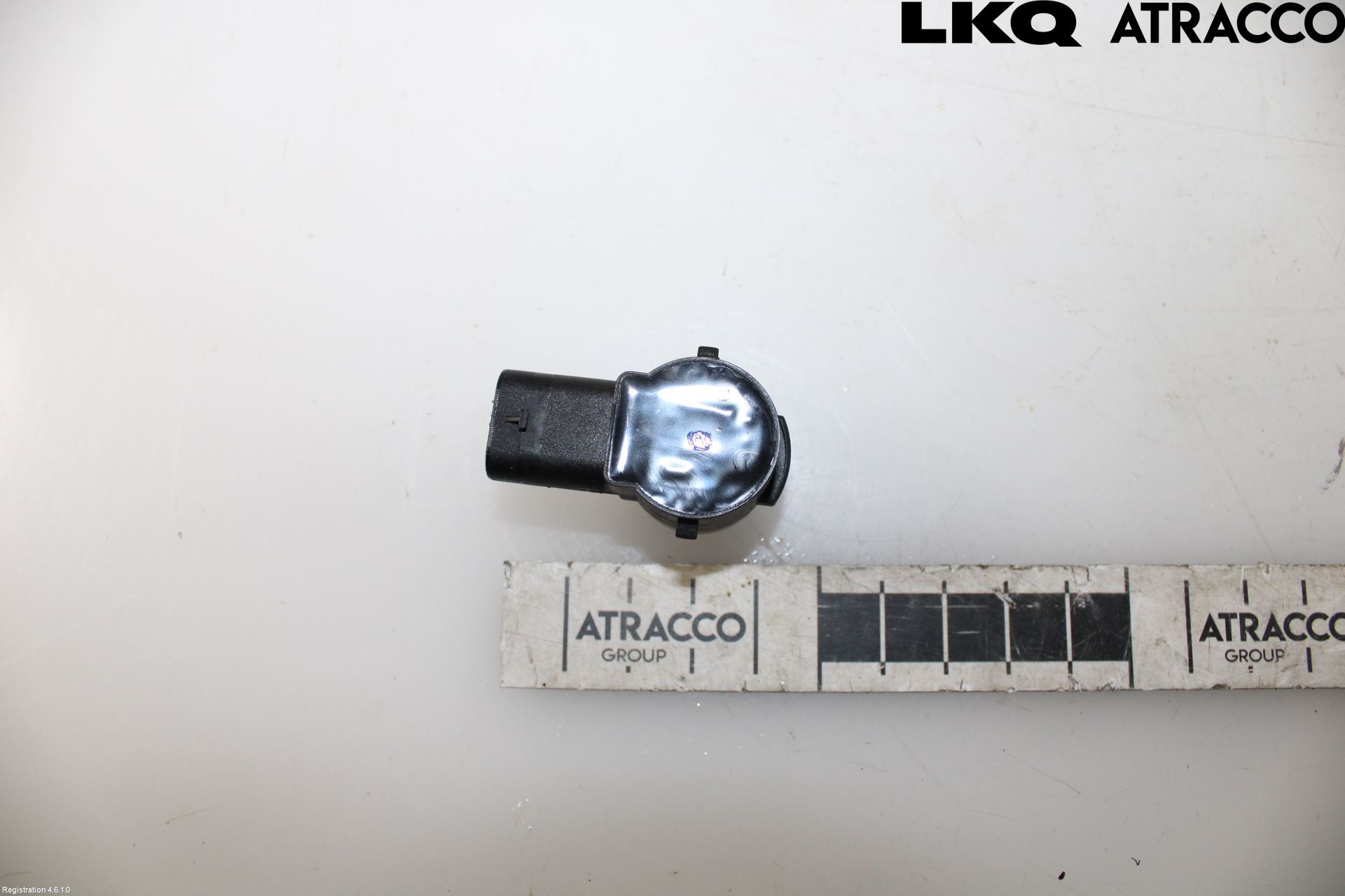 Volkswagen VW PASSAT 15-19 Parkeringshjälp Frontsensor