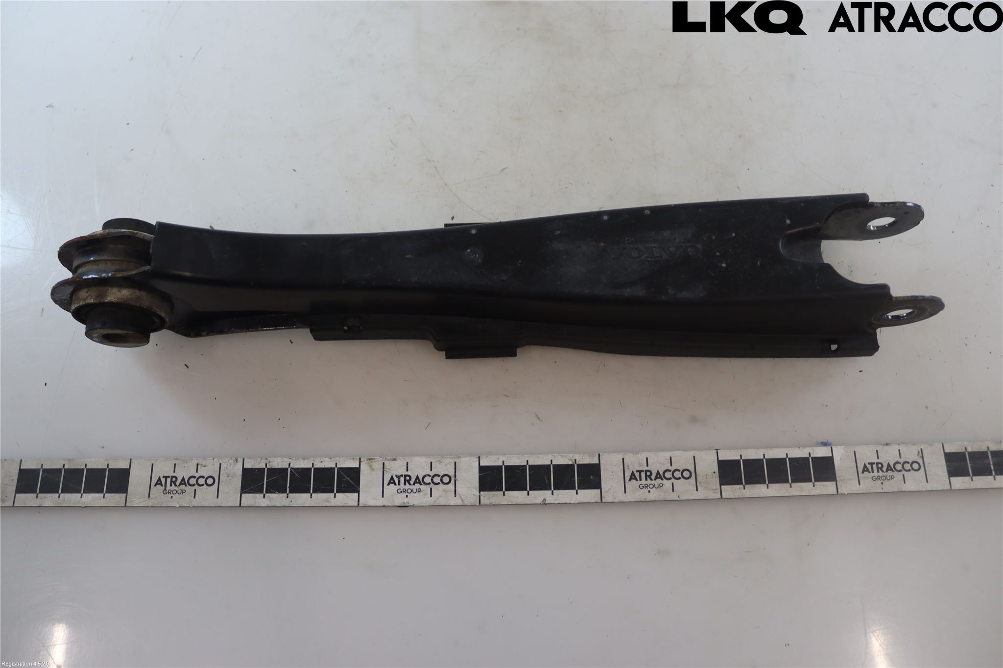 Volvo V60 19- Bärarm Bak Höger