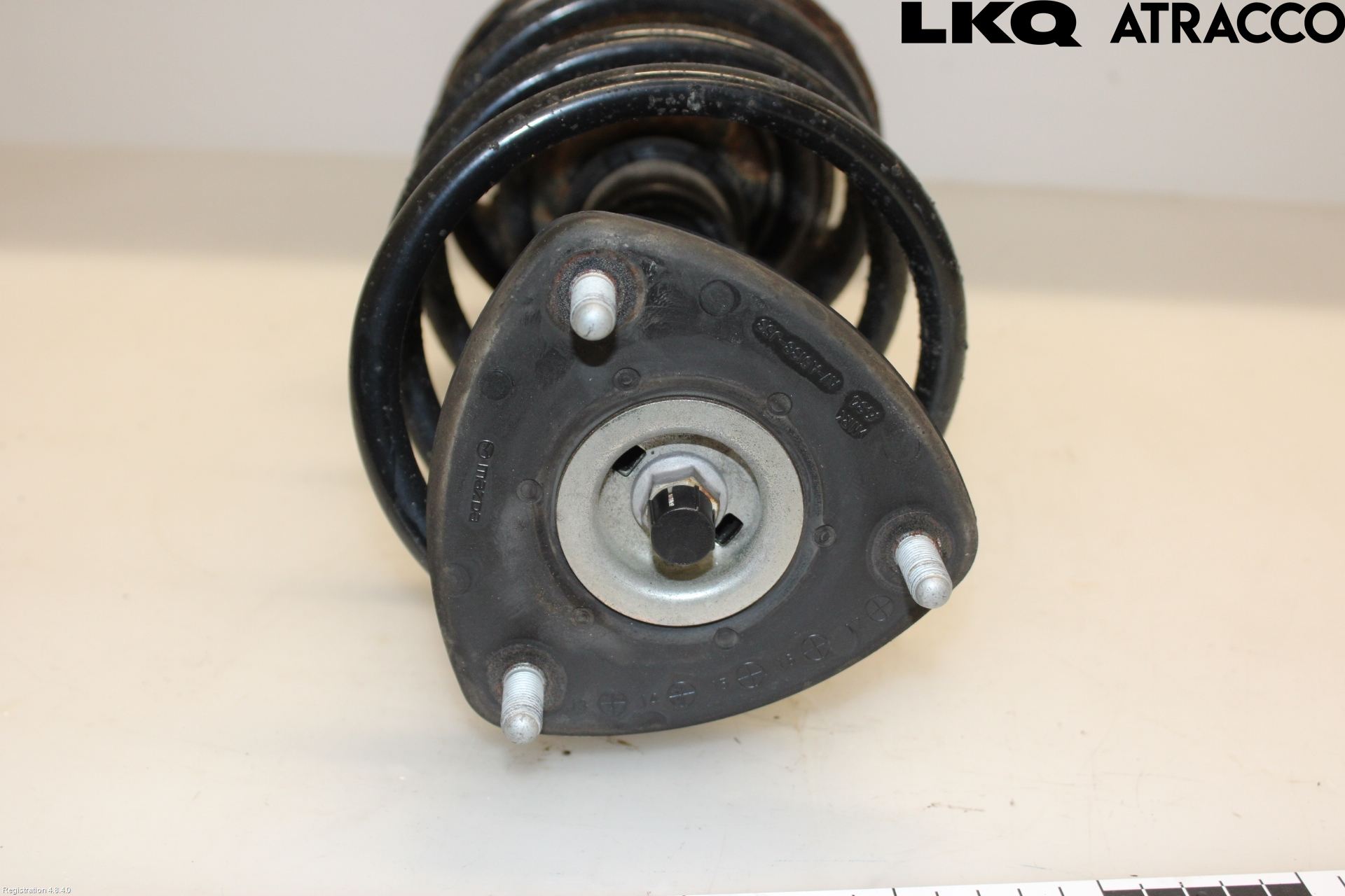 Mazda 3 III 14-19 Fjäderben Fram Vänster