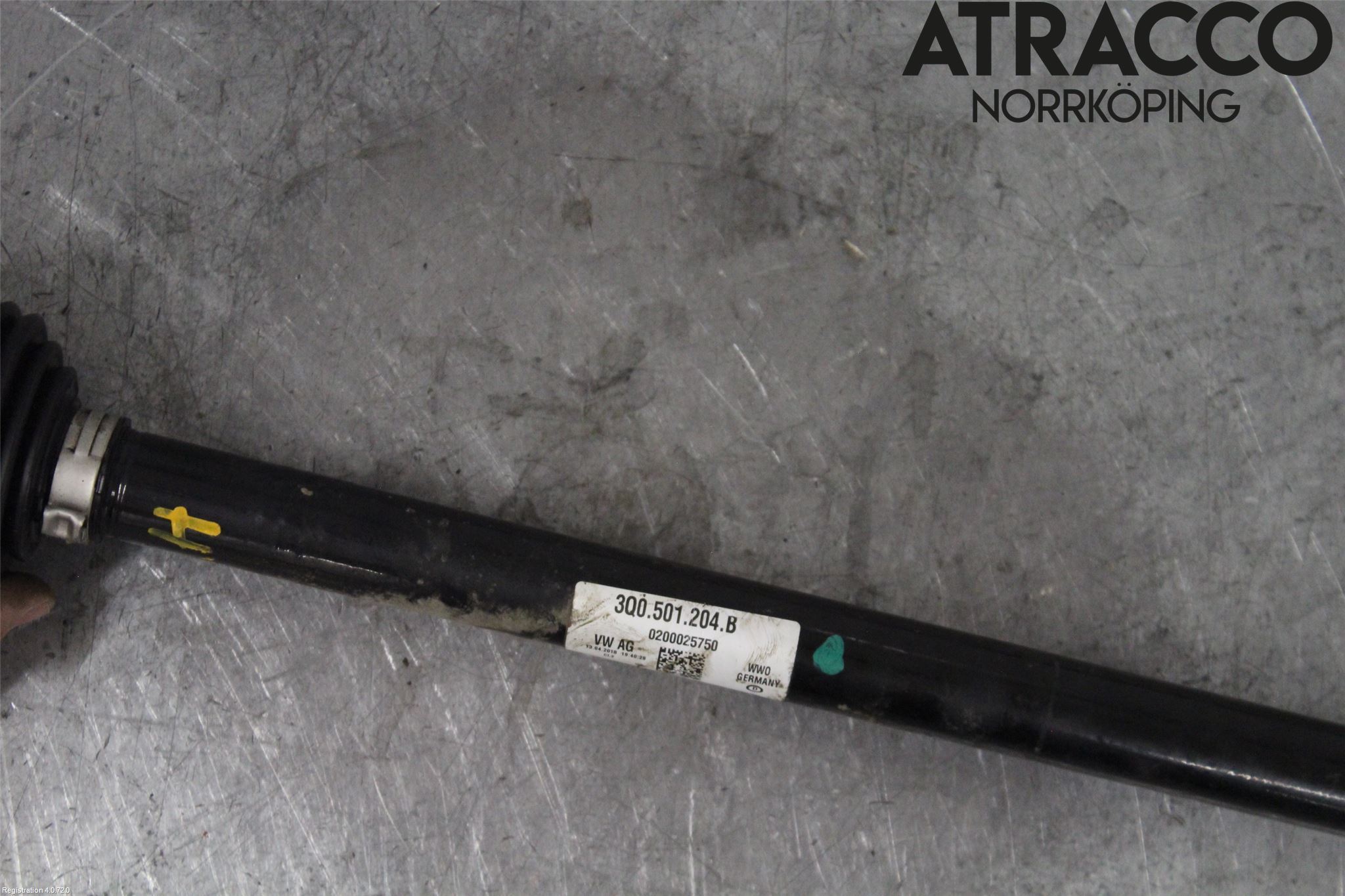 Volkswagen VW ARTEON 17- Drivaxel Bak Höger
