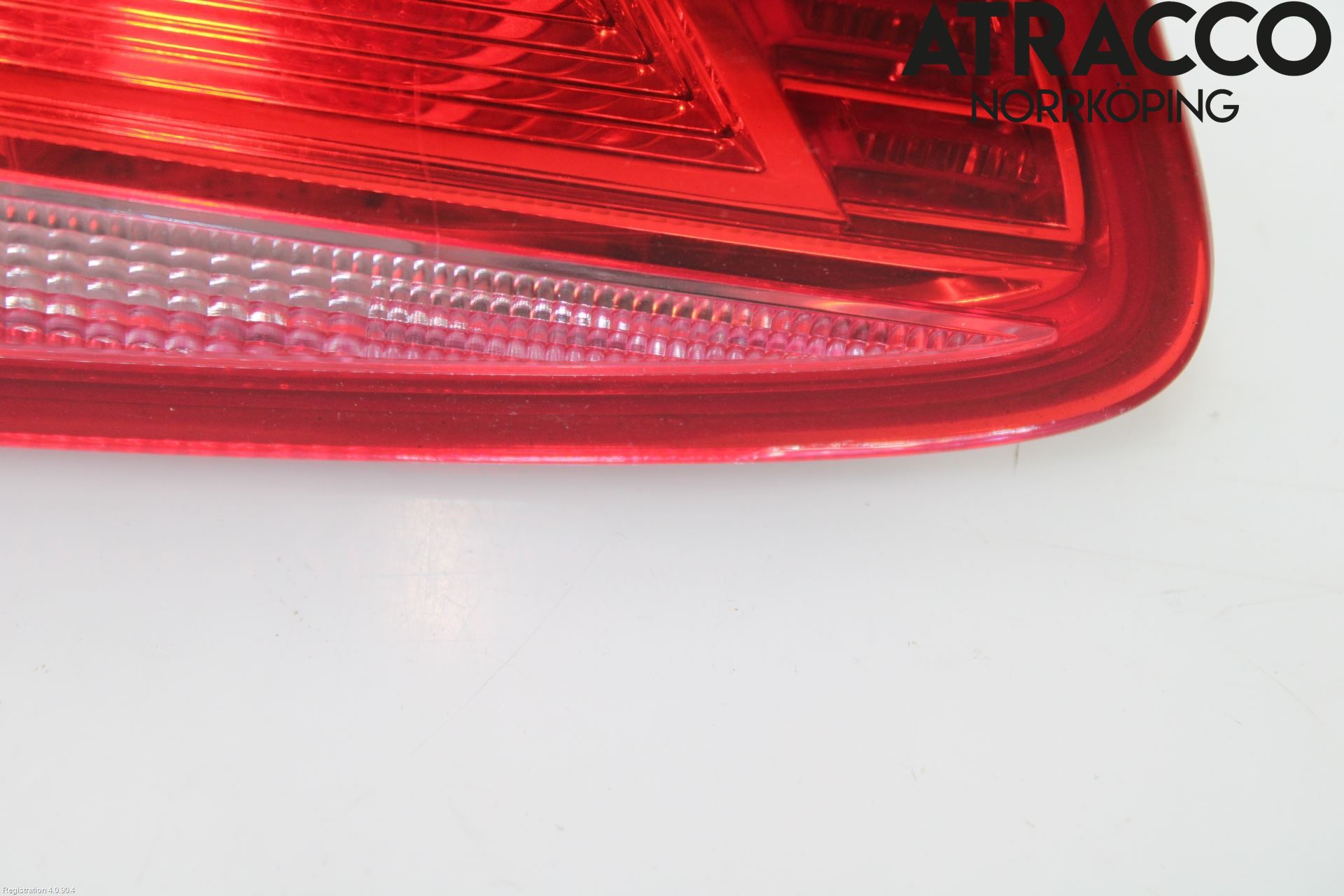 Volkswagen VW PASSAT 11-14 Bakljus Lucka Vä