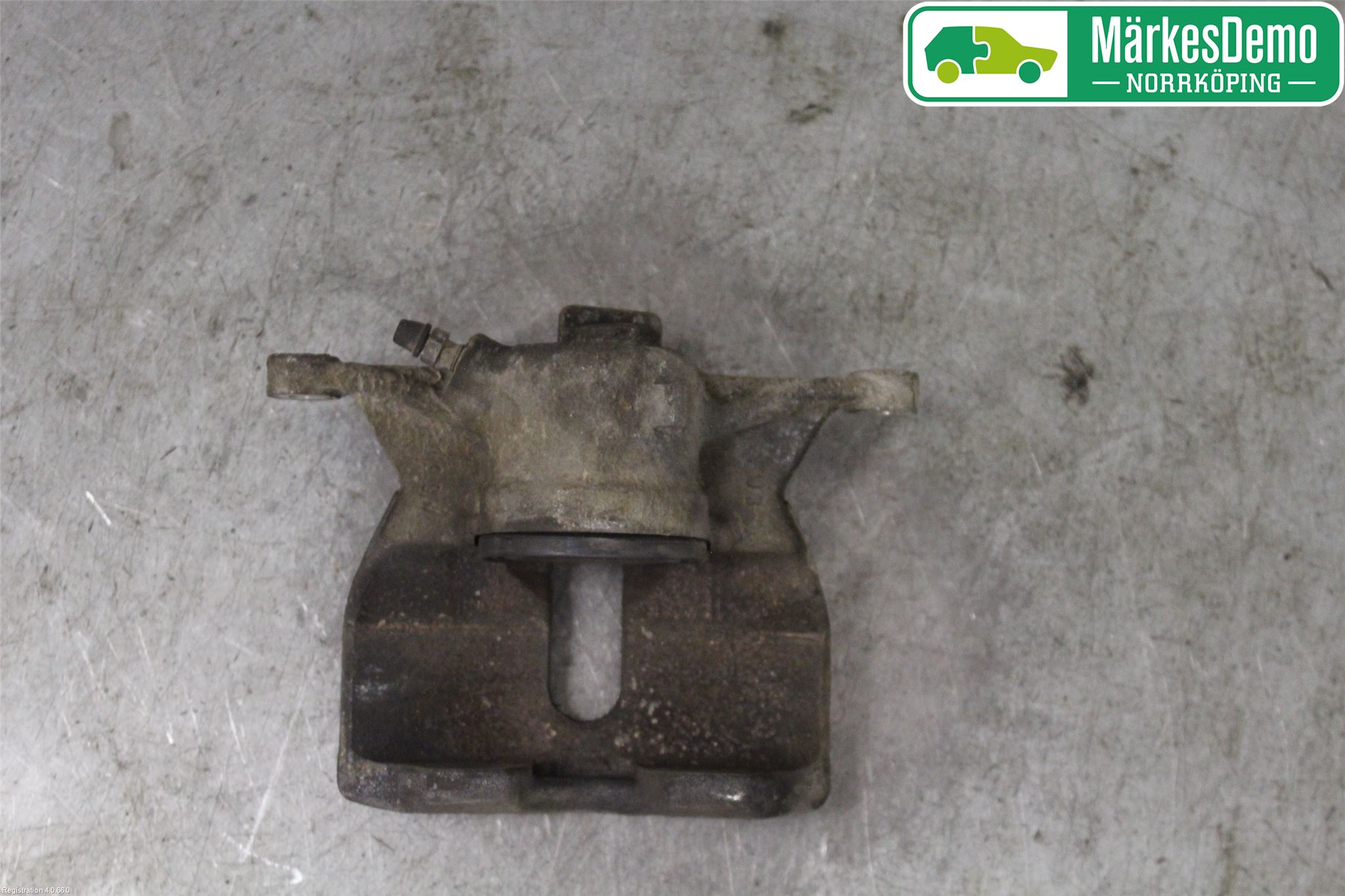 Skoda SUPERB 16-24 Bromsok Fram Vänster