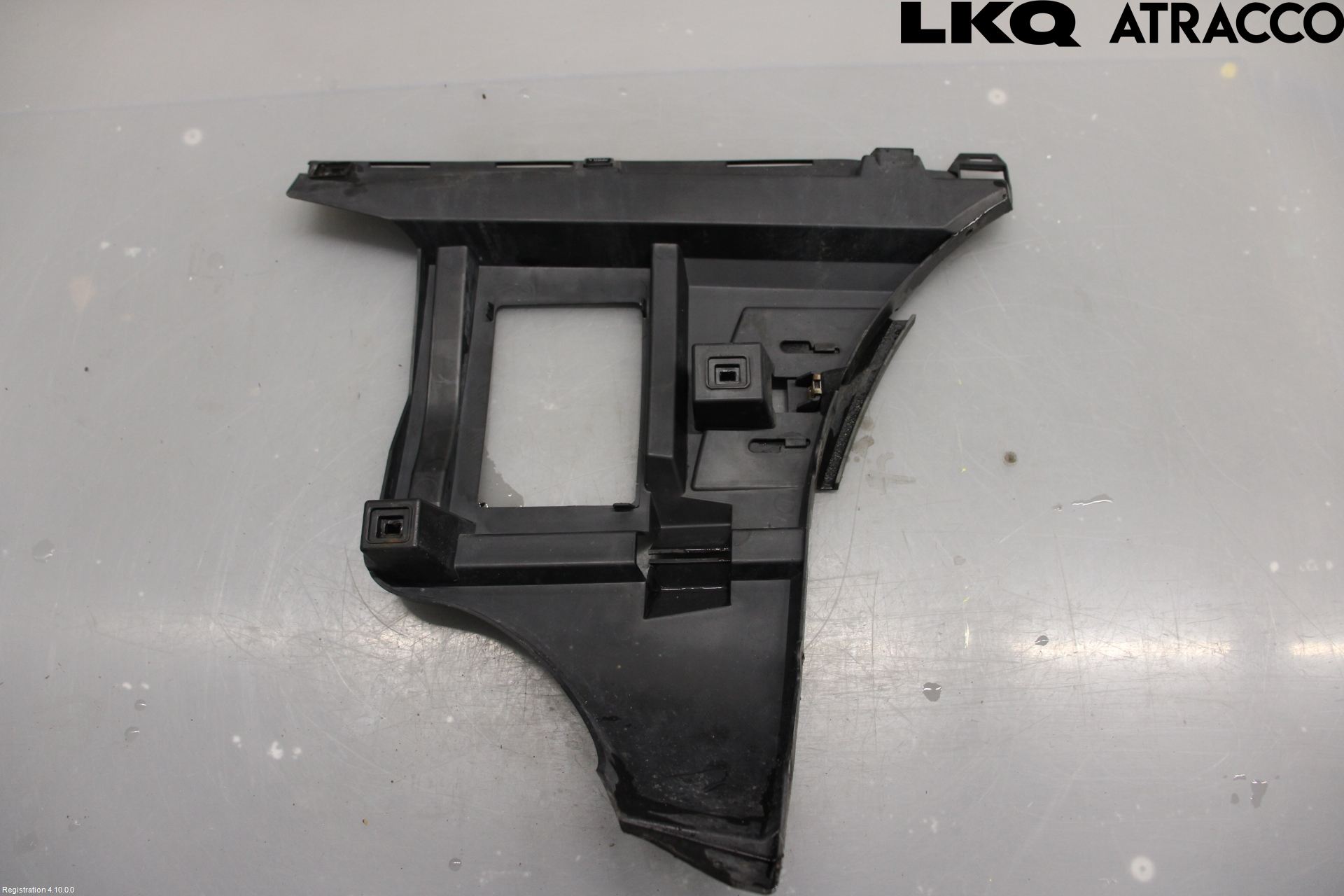 Volvo XC70 05-07 Stötfångarfäste Bak Vä