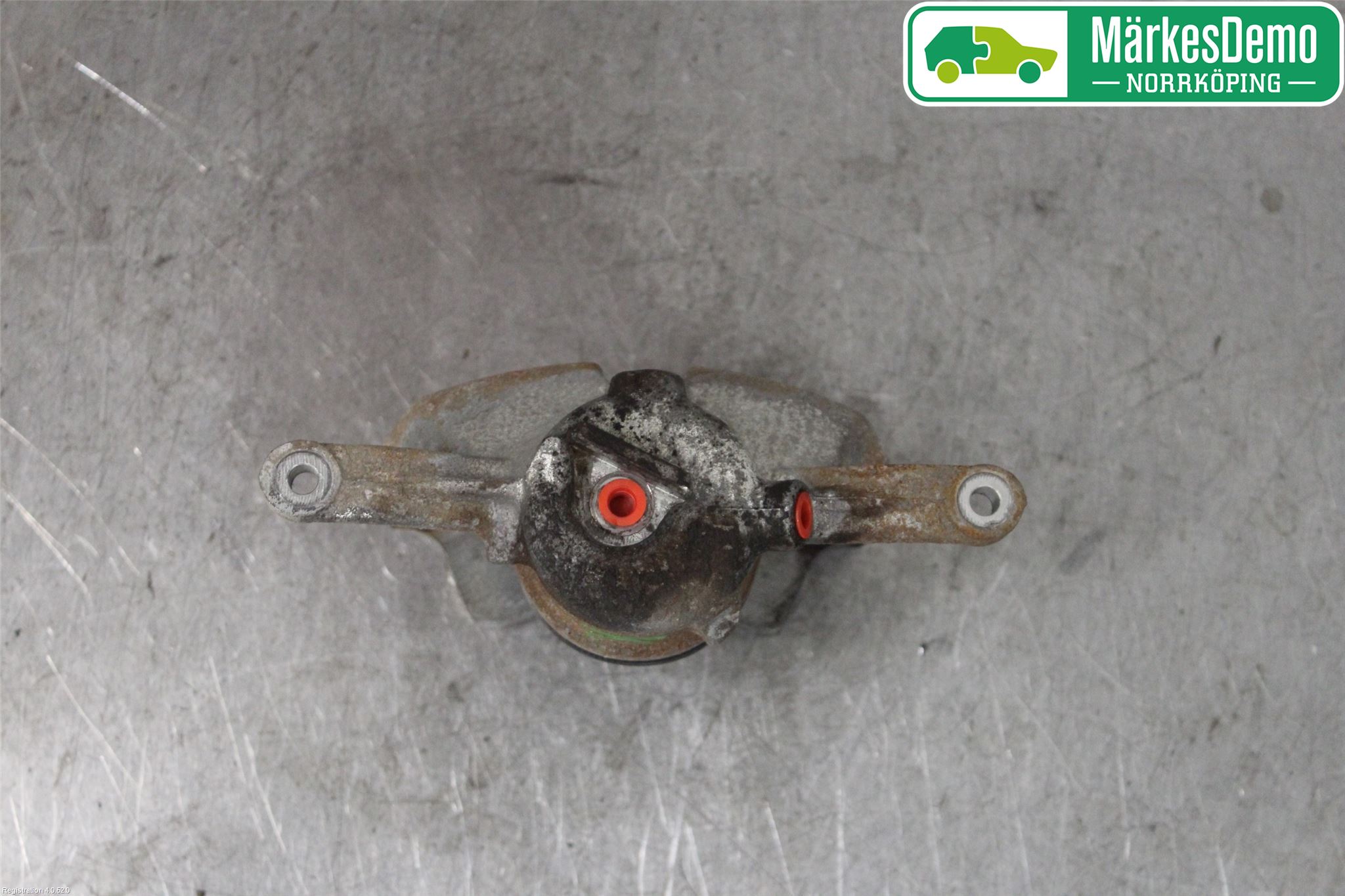 Skoda KAROQ 18- Bromsok Fram Vänster