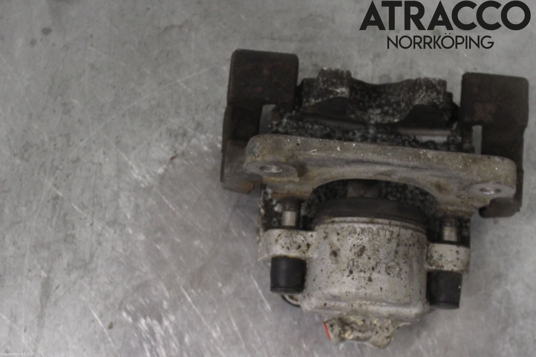 BMW 5 F10/F11/F18 09-17 Bromsok Fram Höger