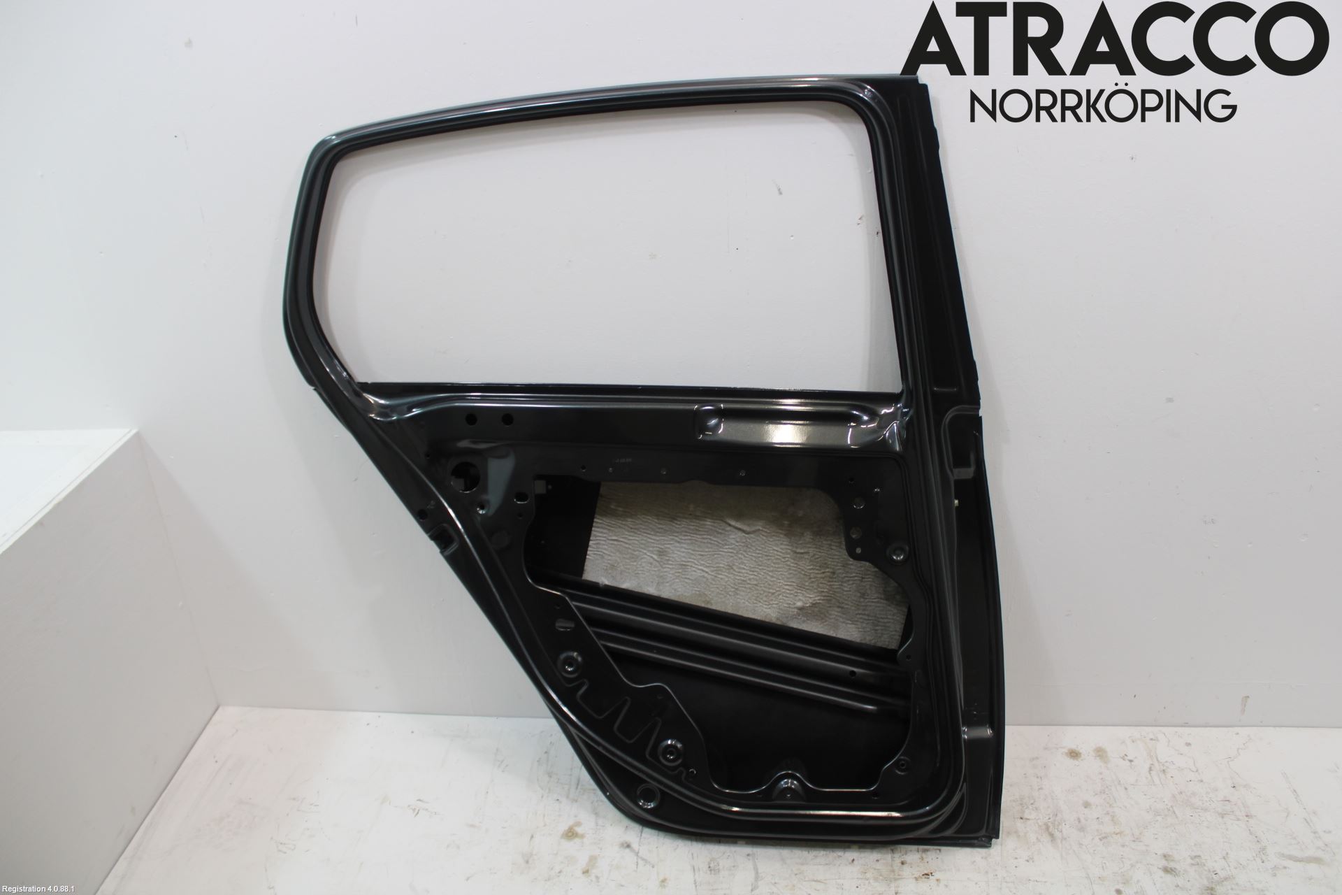 Volkswagen VW GOLF VI 09-13 Dörr Bak Vänster