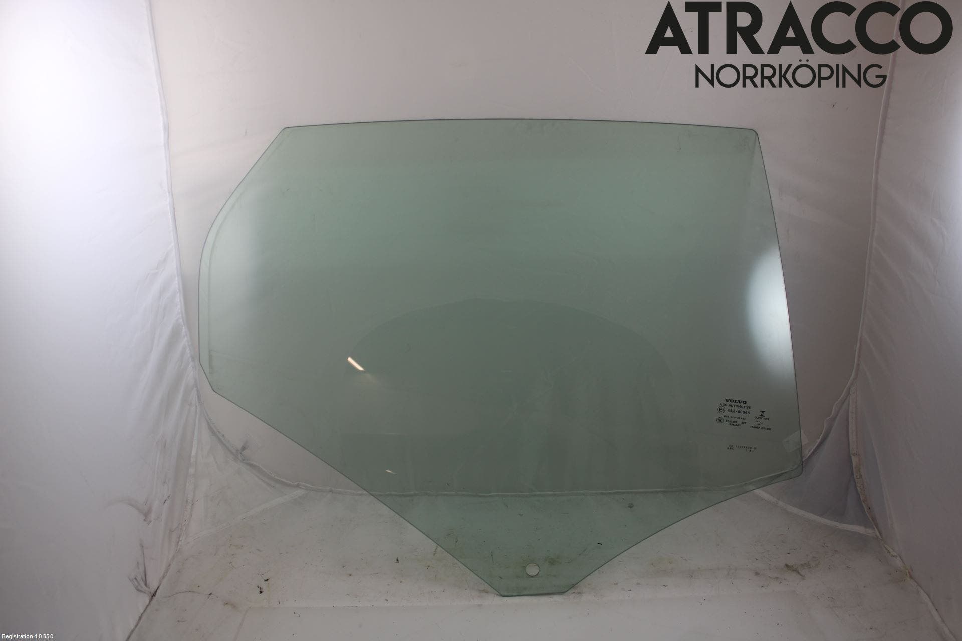 Volvo V40 12-19 Dörruta Bak Höger