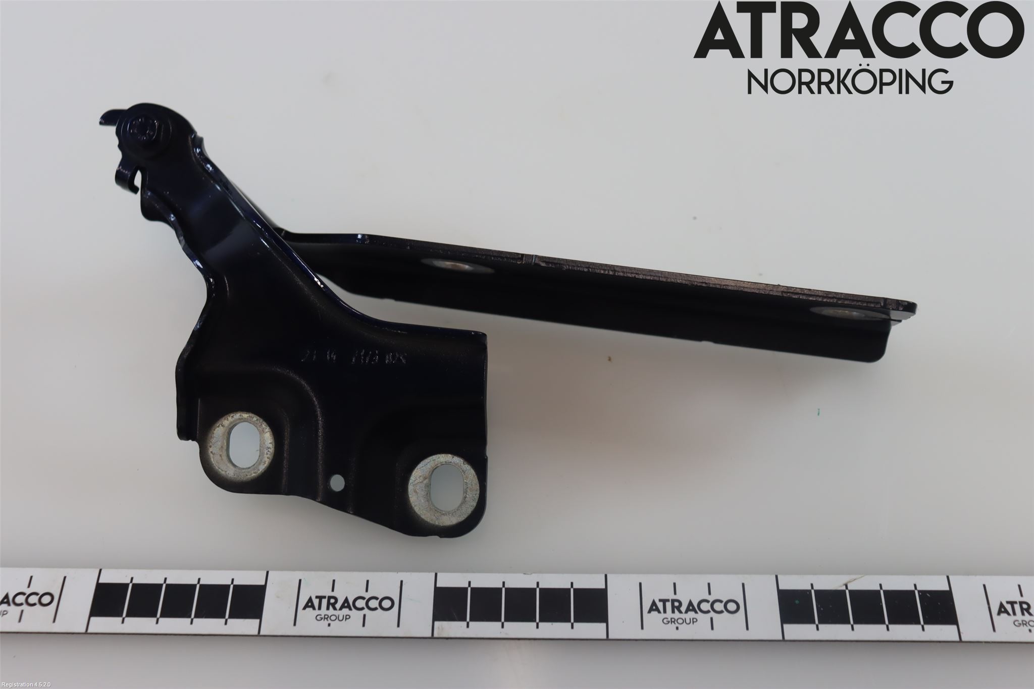 Audi A3/S3 8Y 21- Huvgångjärn