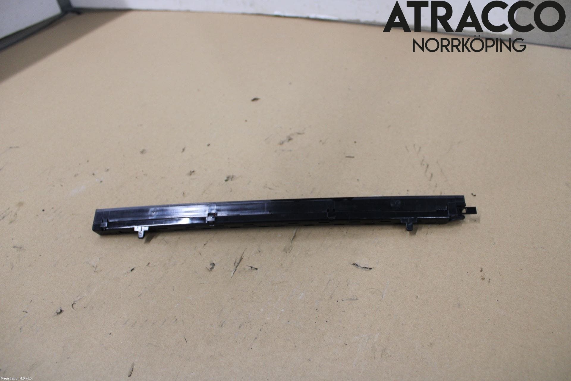 Skoda OCTAVIA (5E) 13-20 Bromsljus Bakruta