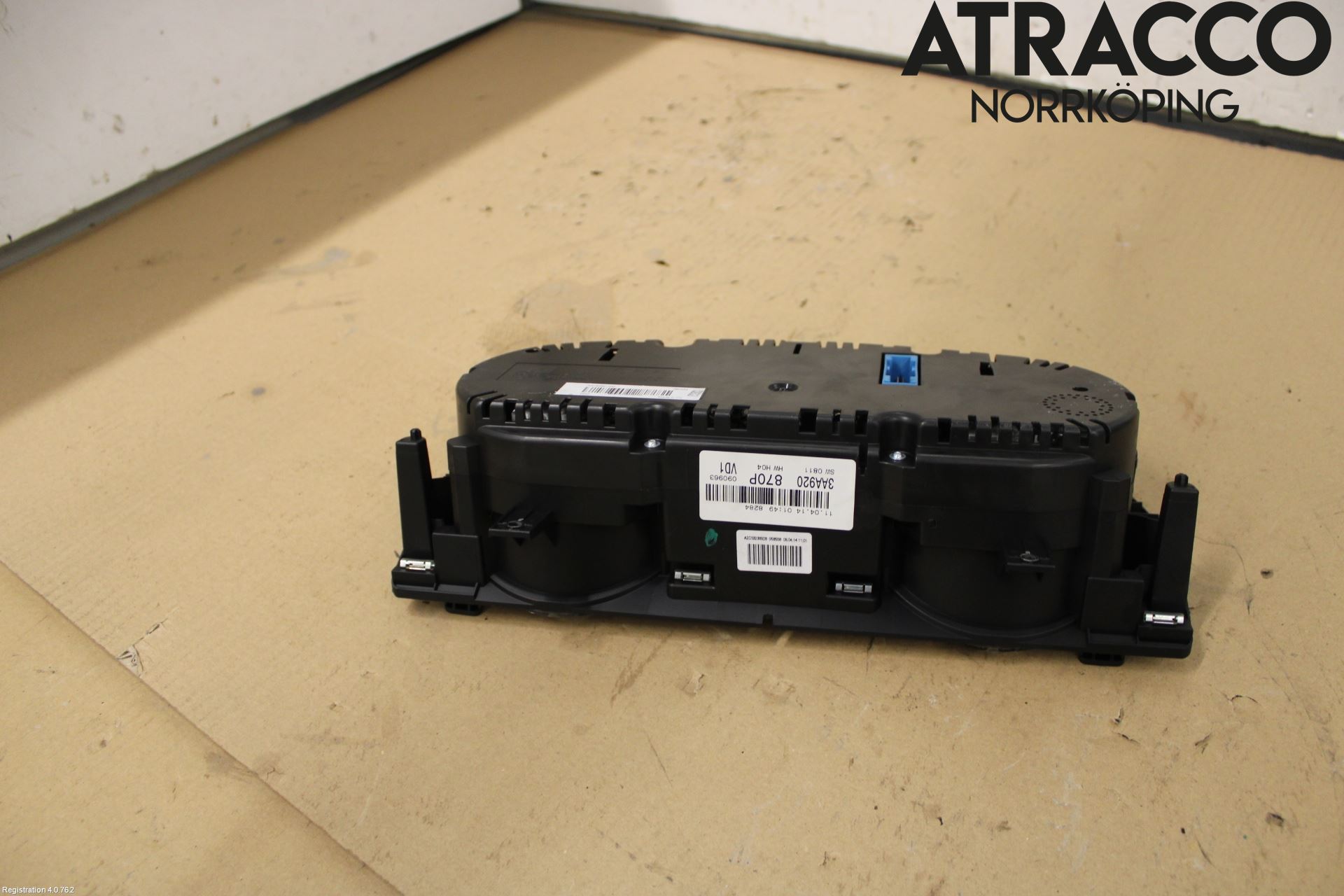 Volkswagen VW PASSAT 11-14 Instrument Komb