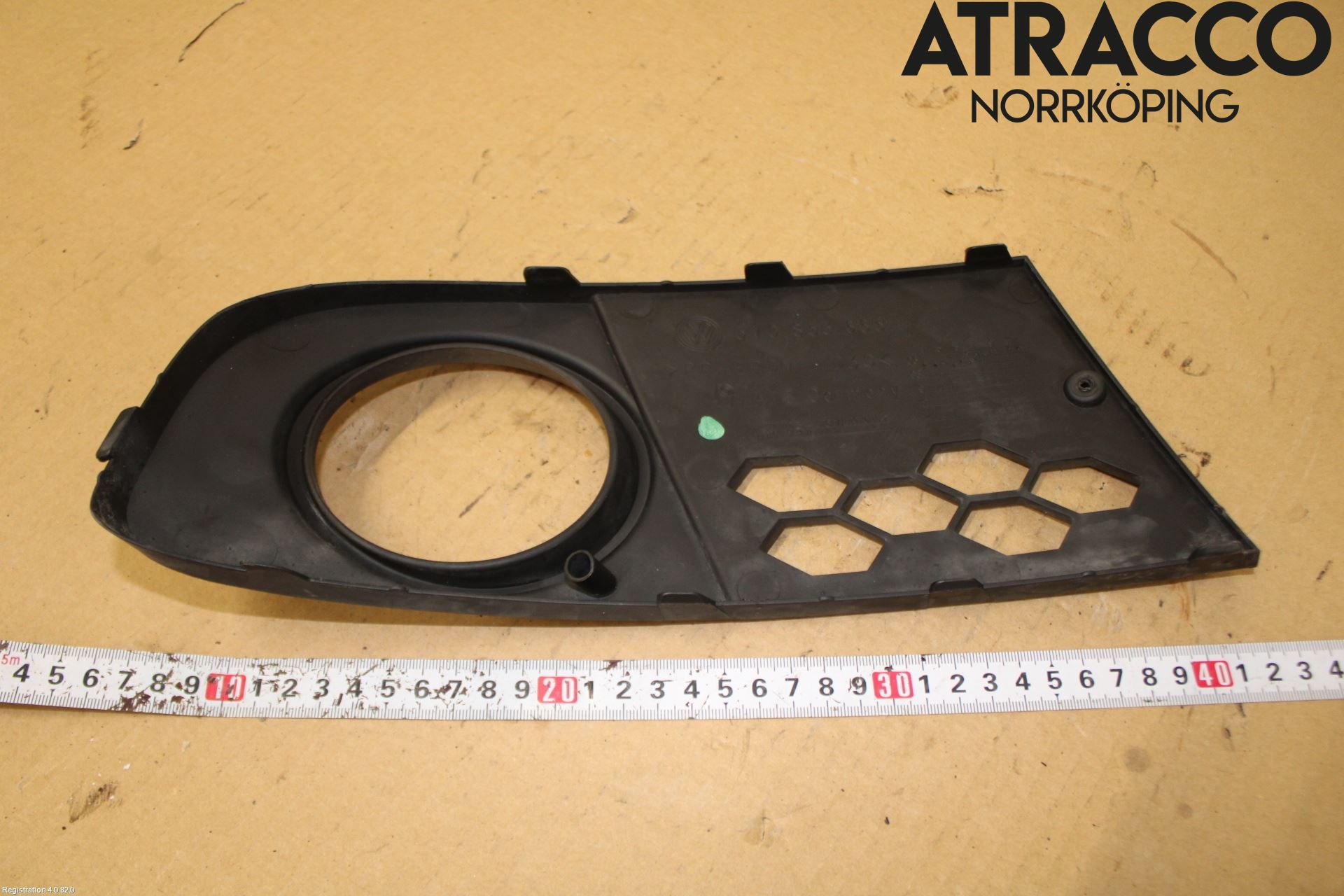 Volkswagen VW GOLF PLUS/CROSS GOLF 04-14 Grilldel Vänster