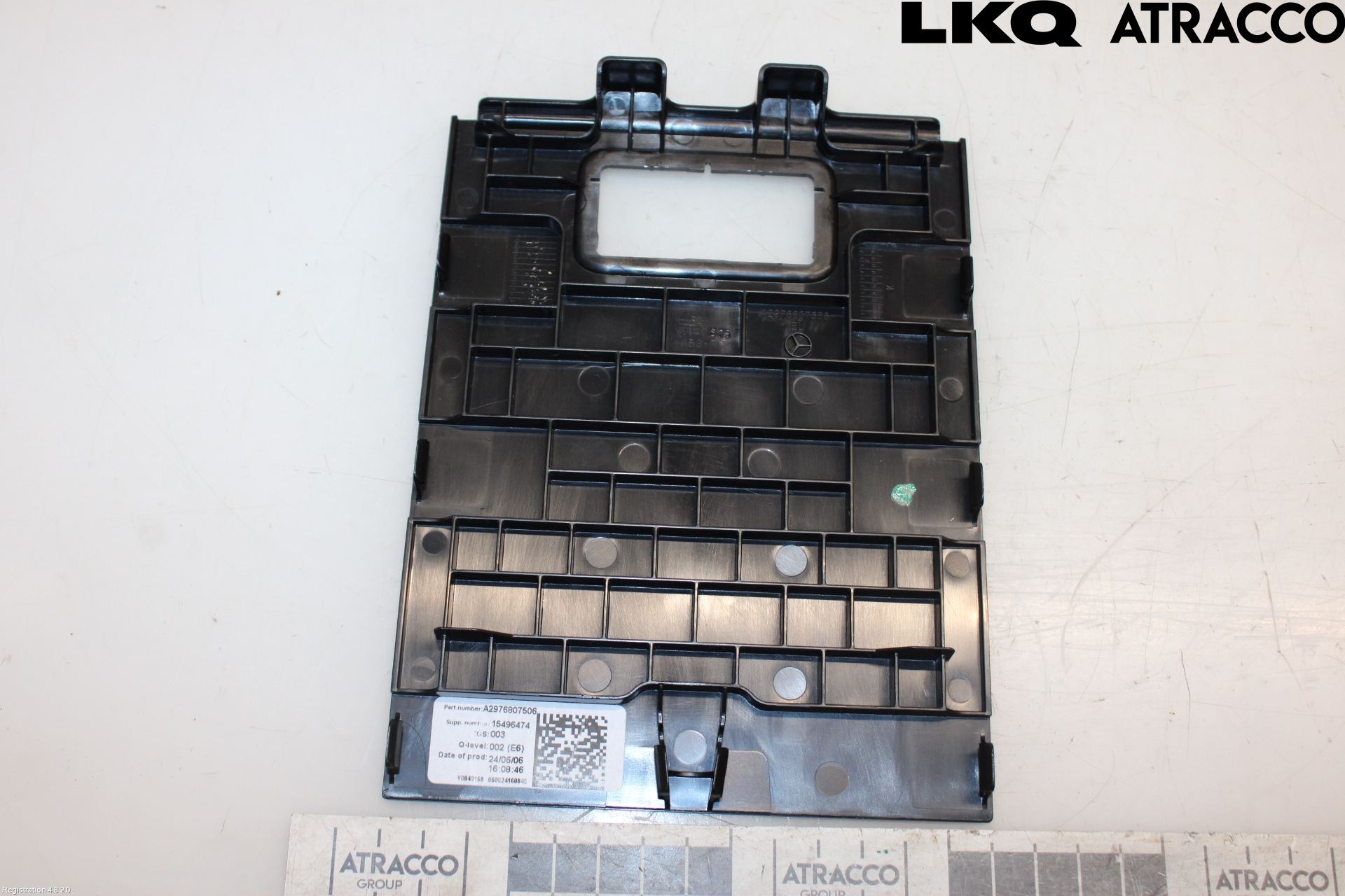 Mercedes-Benz MB EQE (V295) 22- Instrumentbräda Inlägg-Dekorlist