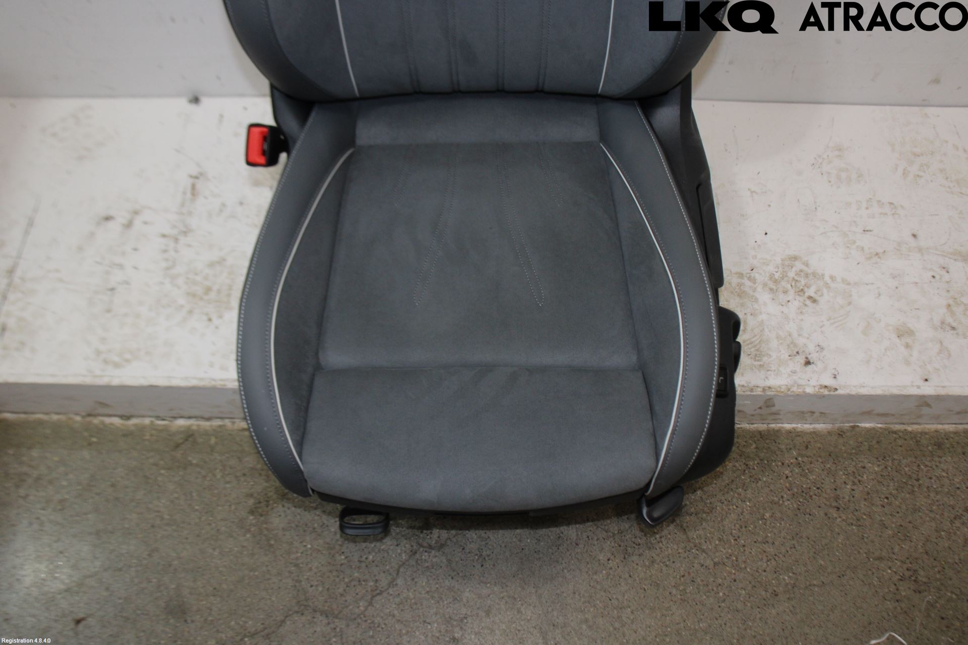 Volkswagen VW PASSAT 24- Inredning Stol Fram Vä