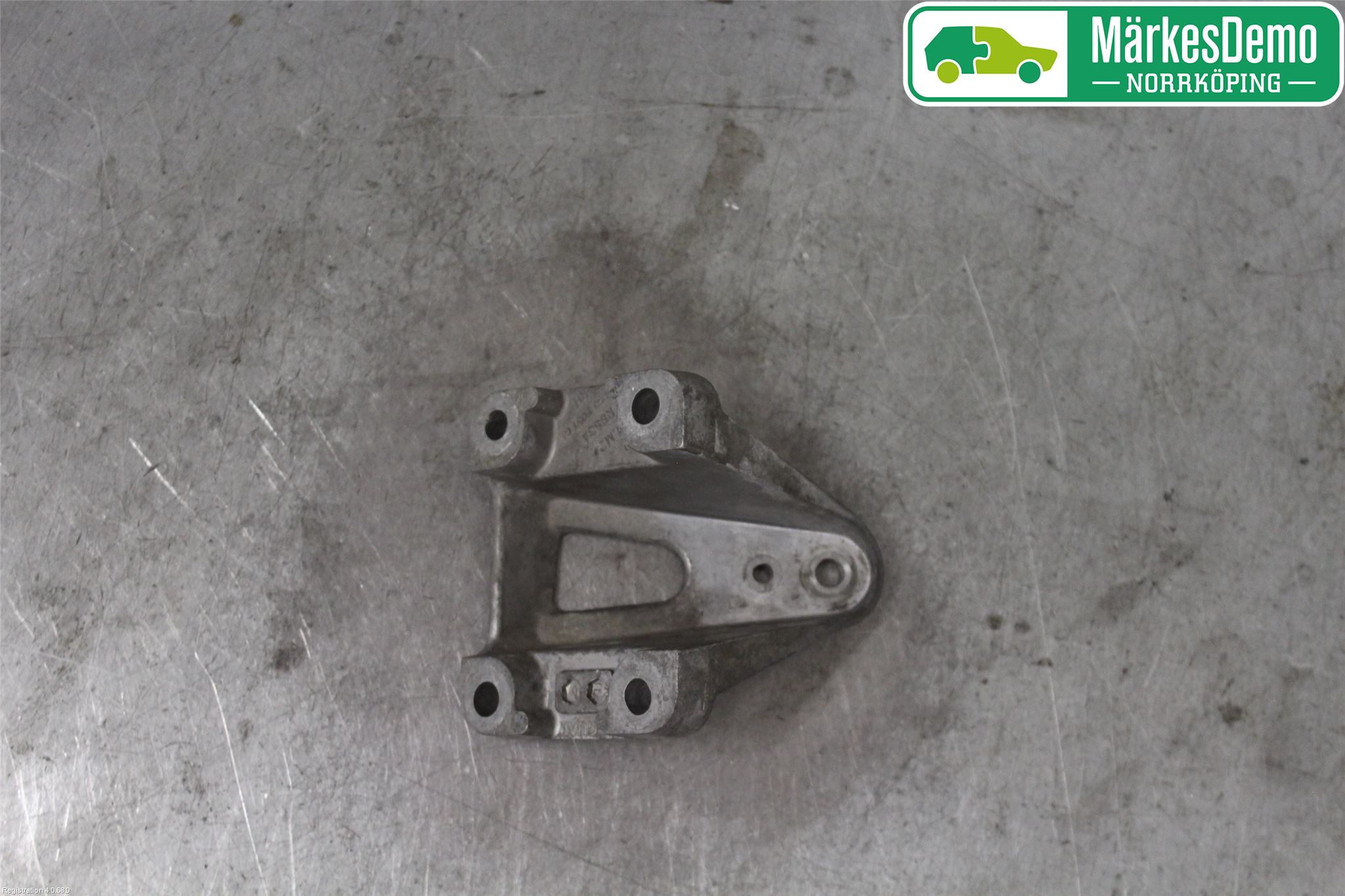 Jaguar XK/XKR 06-14 Motorfäste