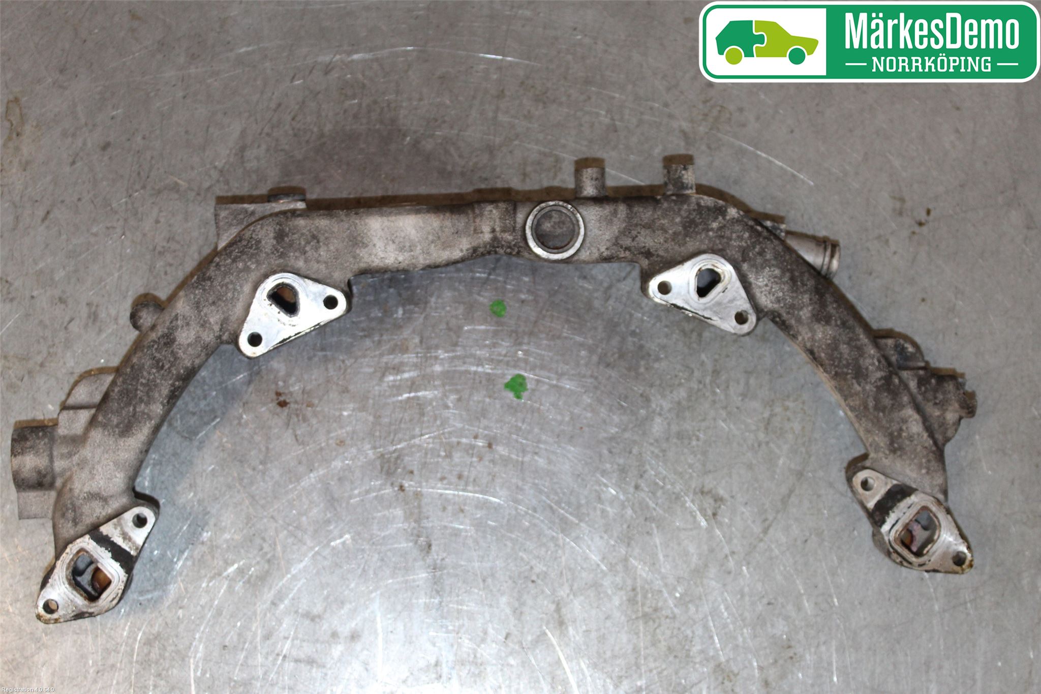 Porsche PANAMERA 09- Kylarslang Fördelningsrör