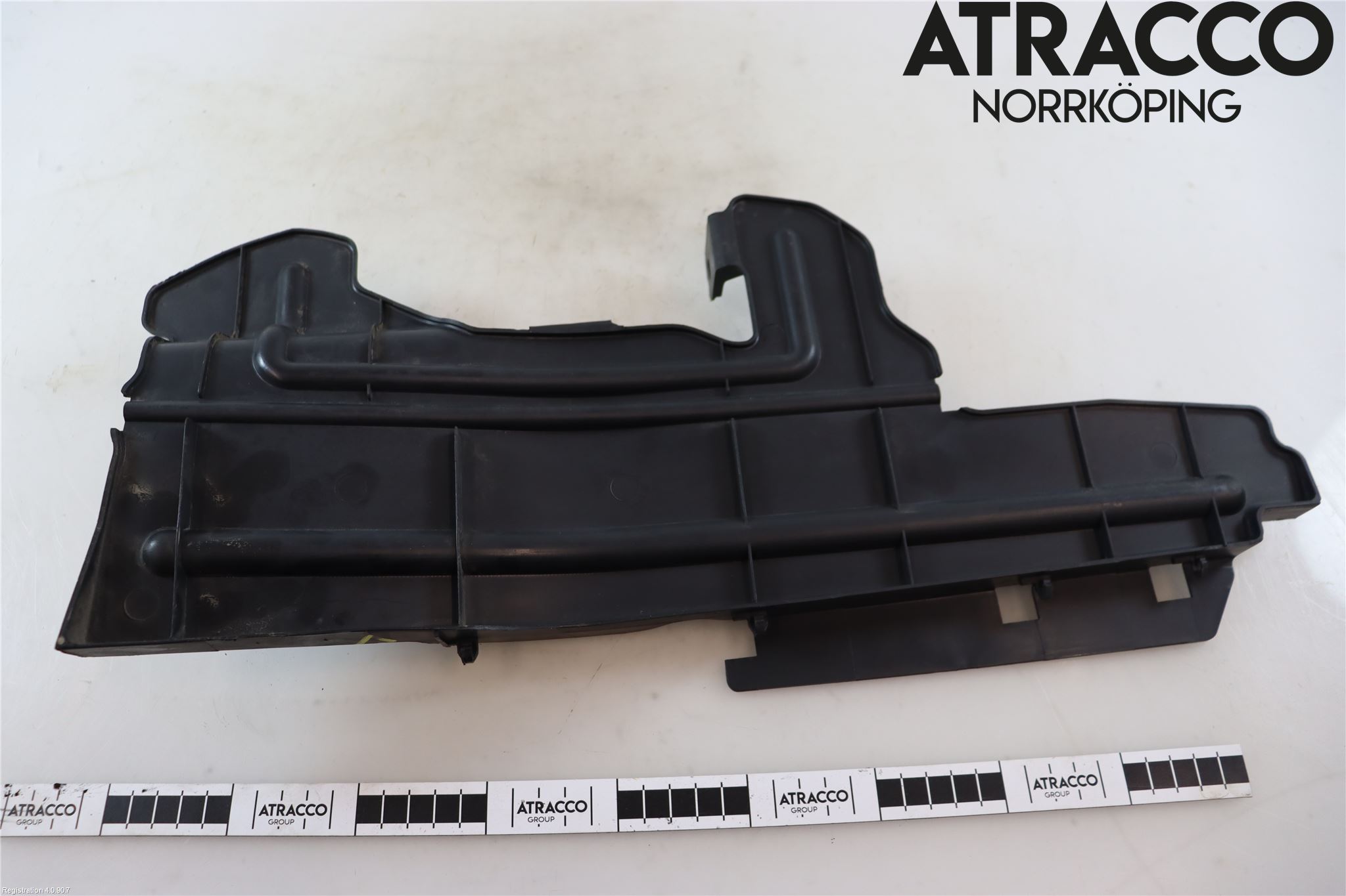 Toyota COROLLA VERSO 04-07 Deflektor Plåt-Plast Kylning