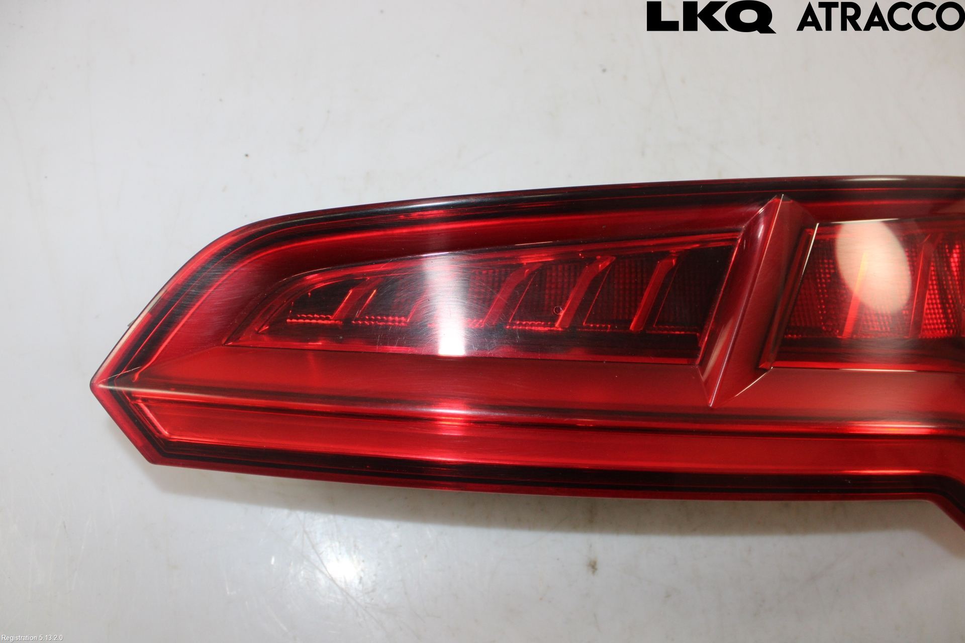 Audi Q5/SQ5 17- Bakljus Höger