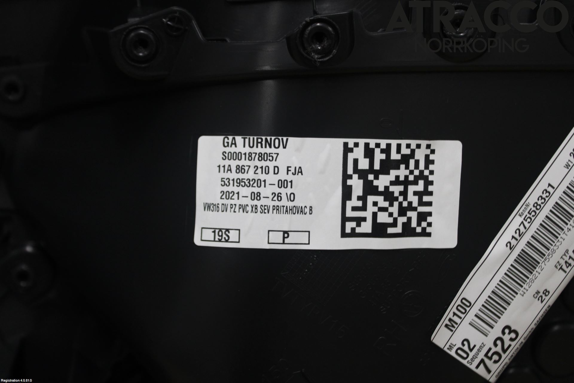 Volkswagen VW ID.4 21- Dörrklädsel Hö