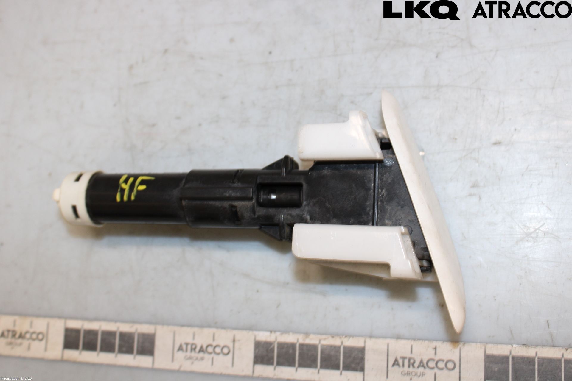 Mazda 3 II 09-13 Spolarmunstycke Strålkastare