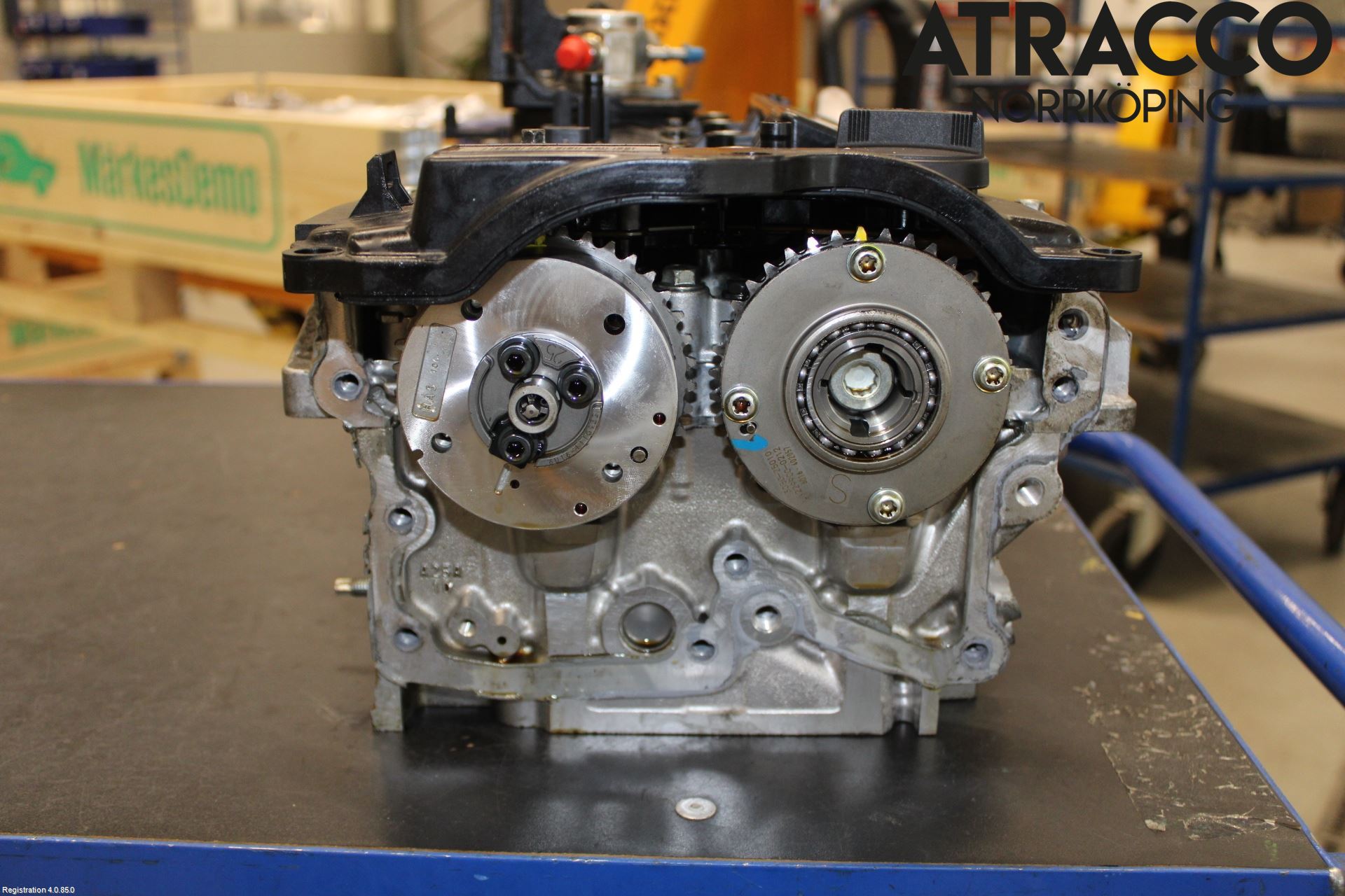 Toyota RAV4 19- Topplock Bensin