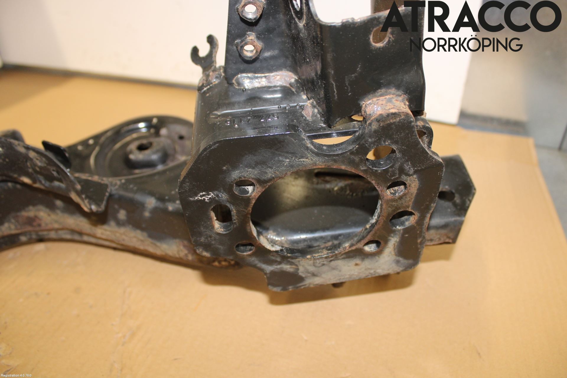 Nissan QASHQAI 14-17 Bärarm Bak Vänster