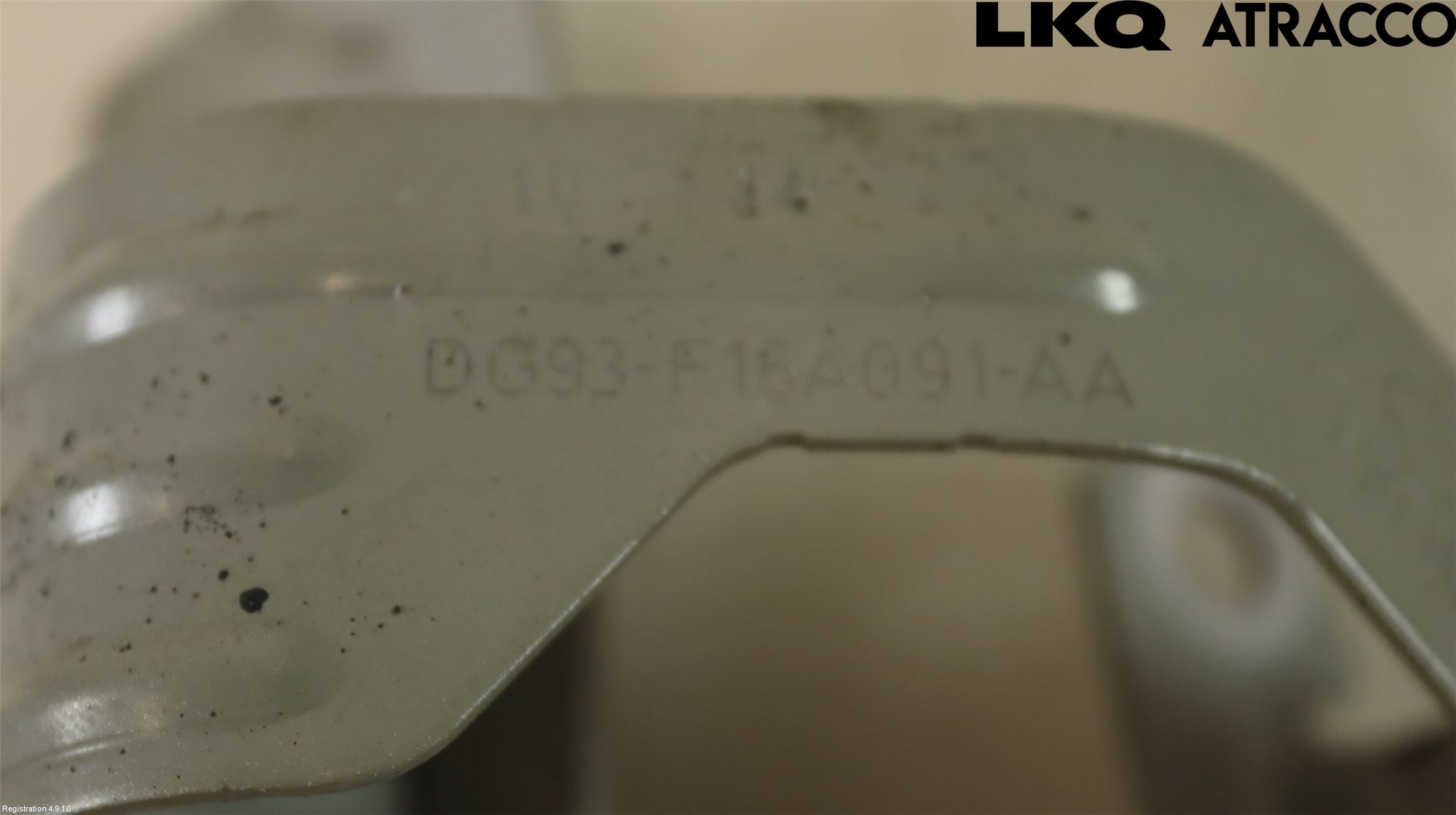 Ford MONDEO 15-22 Skärmfäste Fram Vä