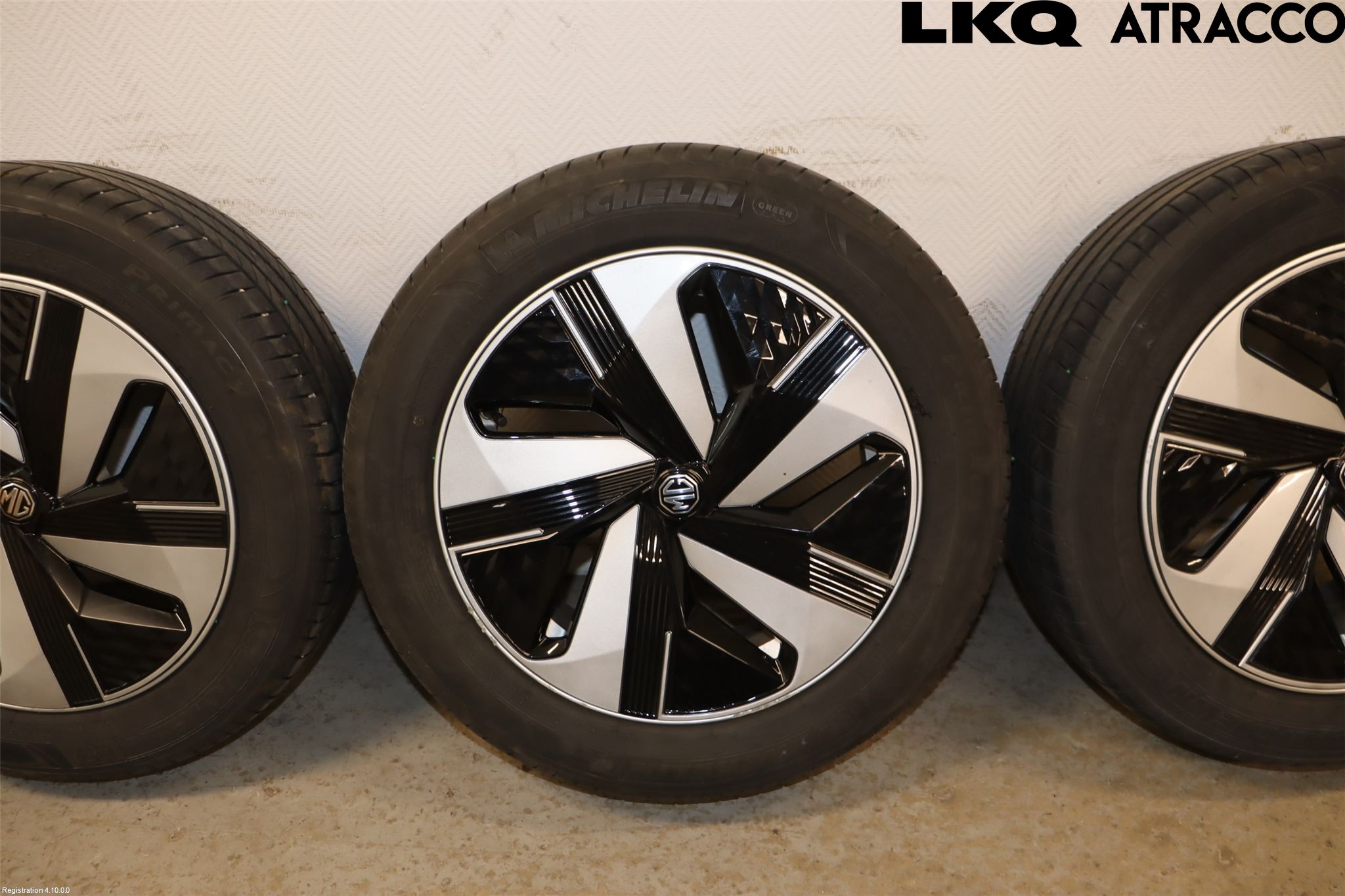 MG ZS EV 20- Sommardäck Alumfälg 4St