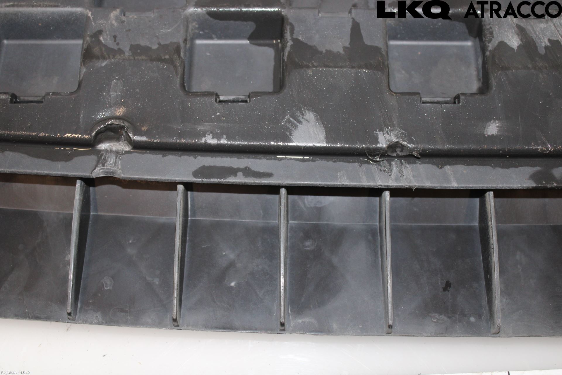 Skoda OCTAVIA (5E) 13-20 Hasplåt Plåt-Plast