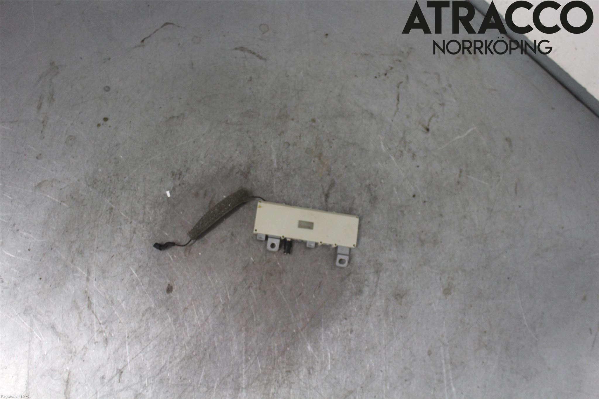 Saab 9-5     06-10 Antennförstärkare