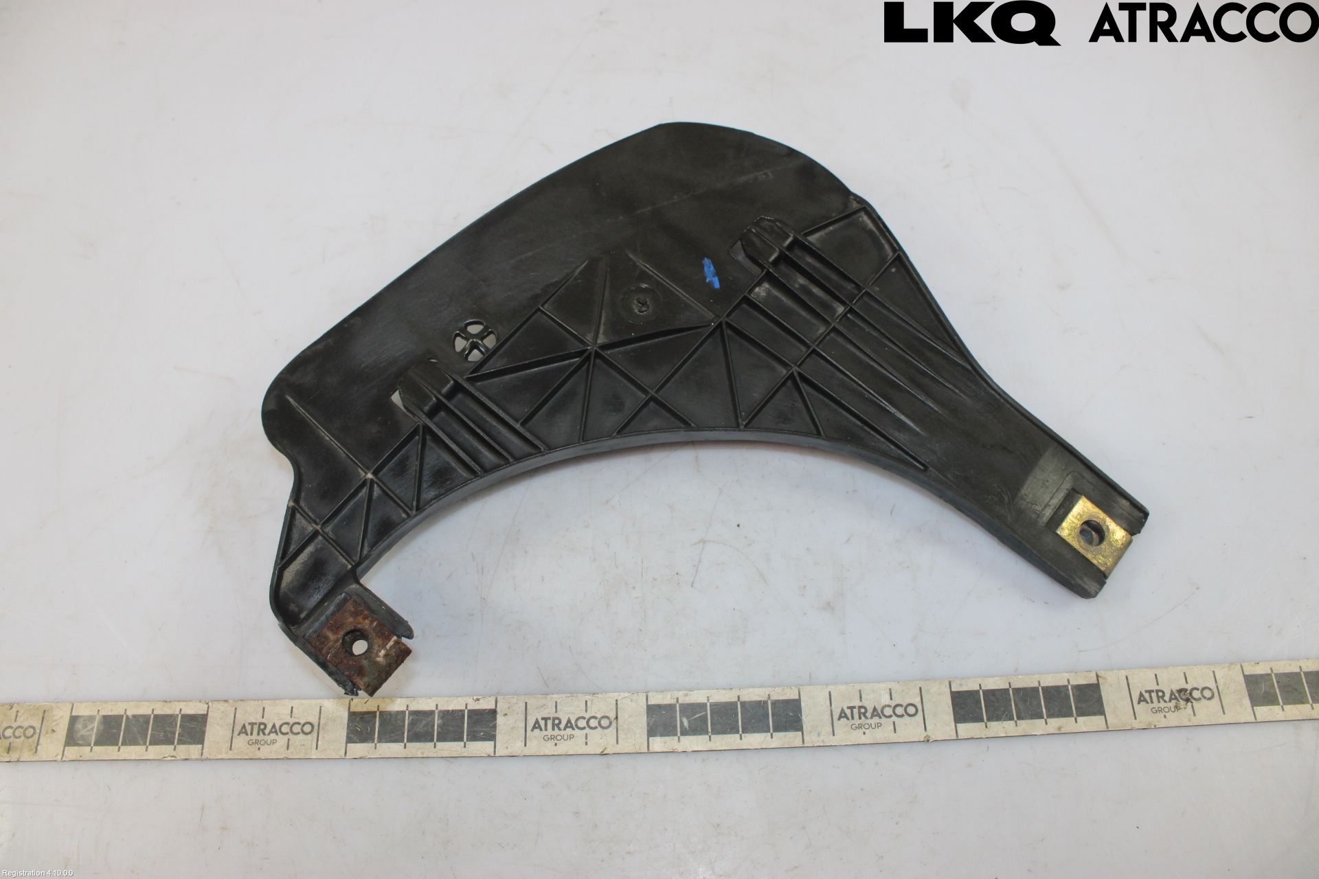 Audi A4/S4 01-05 Strålkast Fästsarg