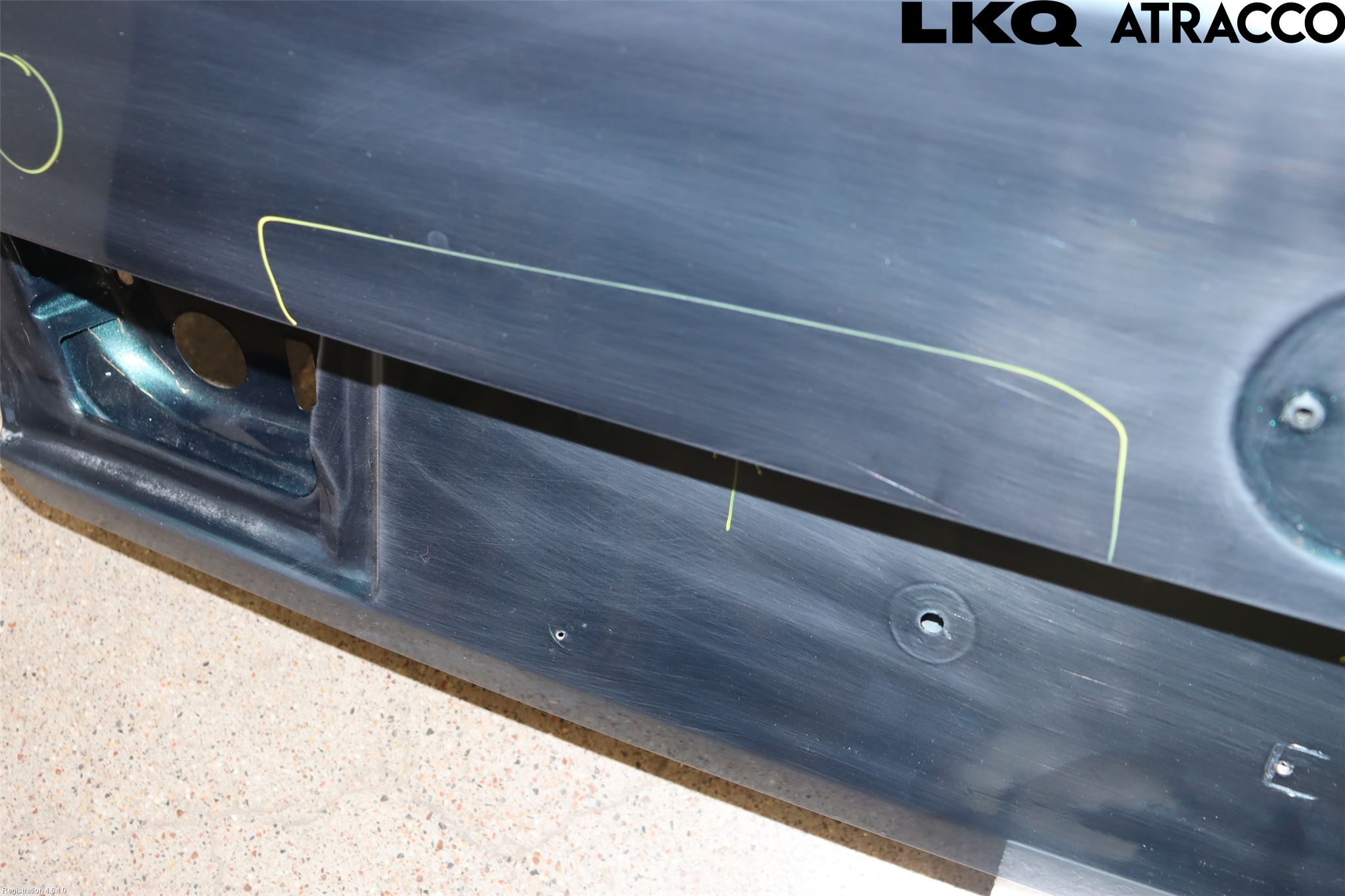 BMW 5 E34      88-96 Baklucka (Ej Med Ruta)