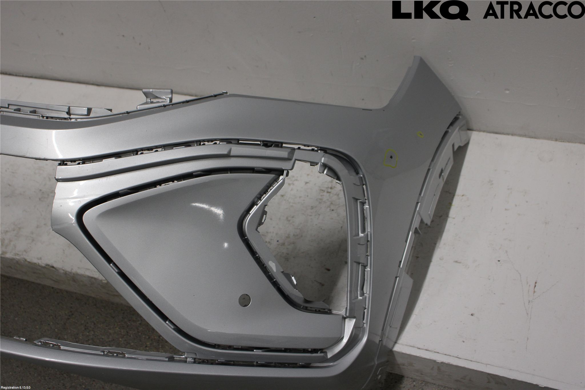 Volkswagen VW TAIGO 22- Stötfångarbeklädnad Fram