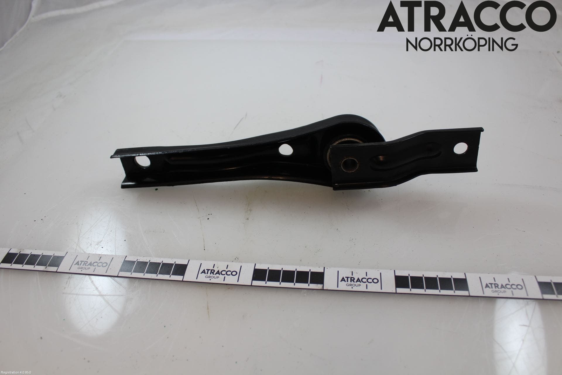 Audi A3/S3 8Y 21- Växellådsfäste