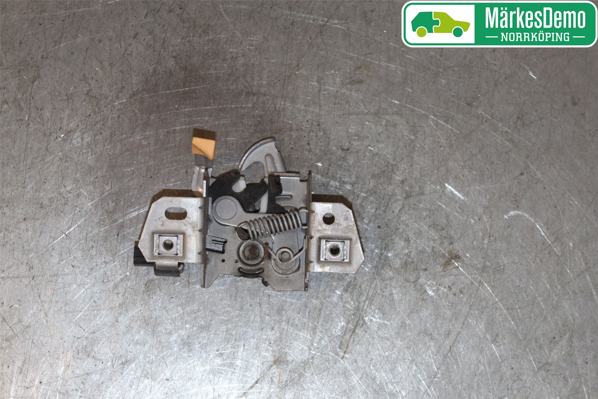 Volvo S40 04-07 Huvlås