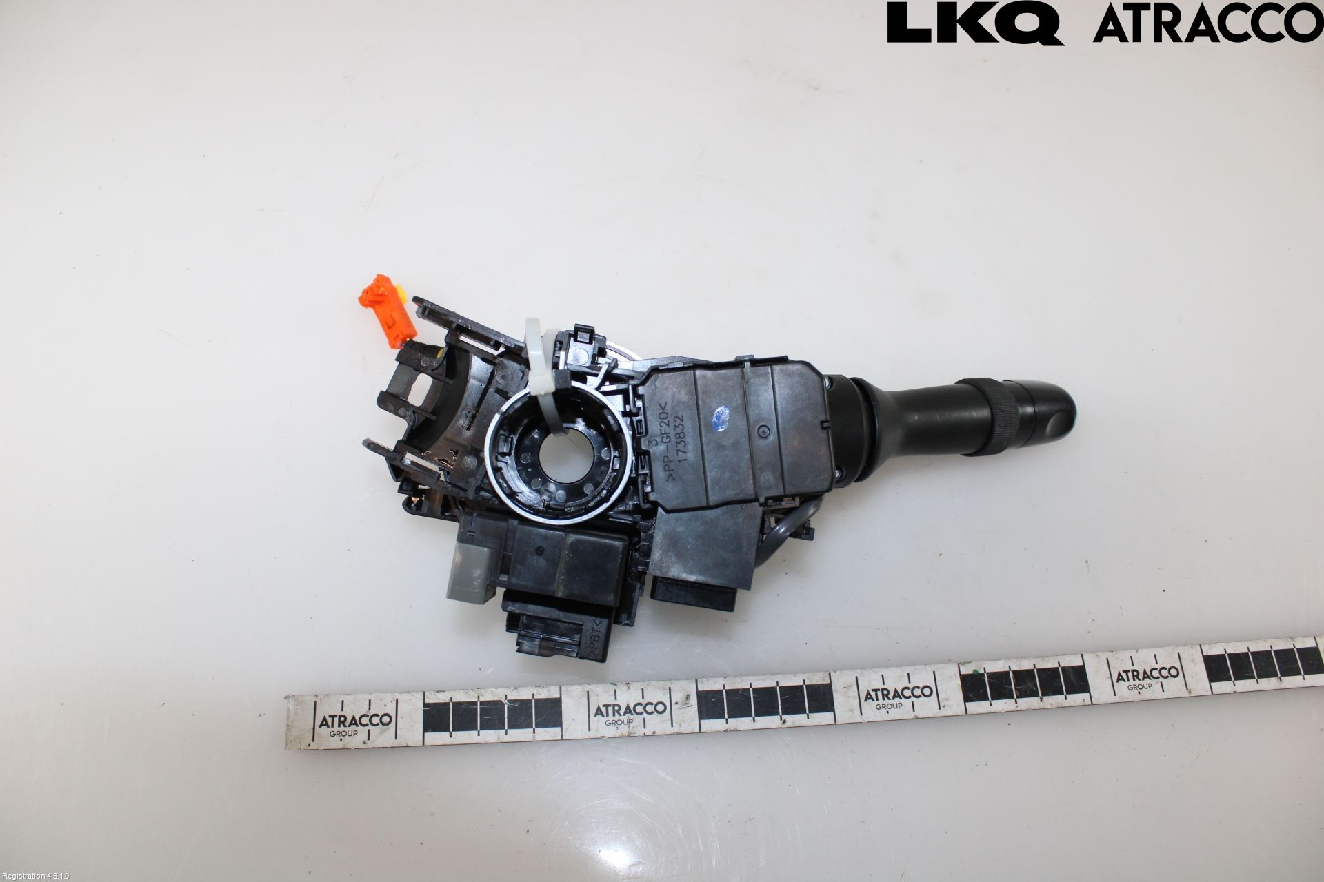 Toyota AURIS 07-09 Spakcentral