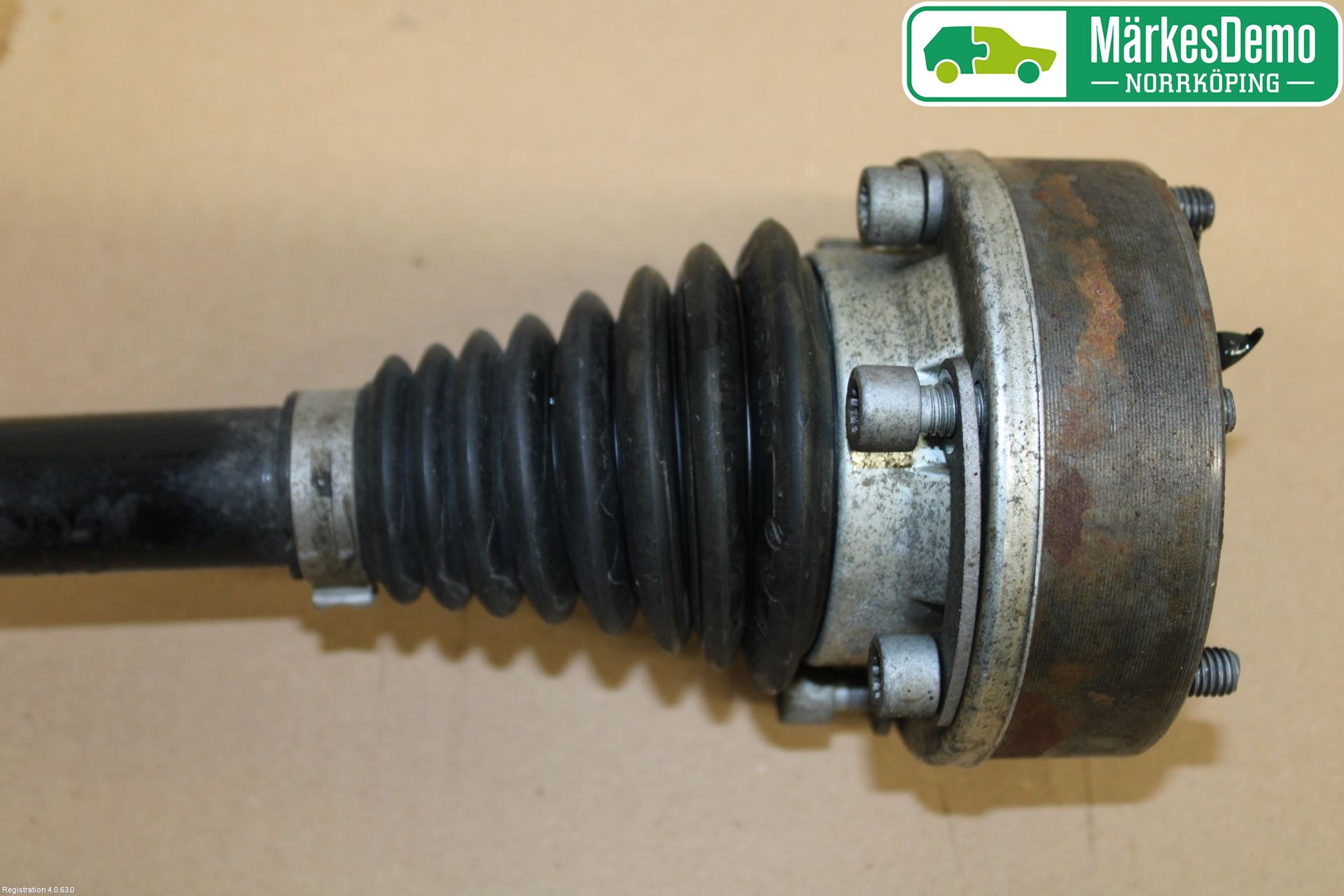 Seat LEON 13-20 Drivaxel Fram Vänster