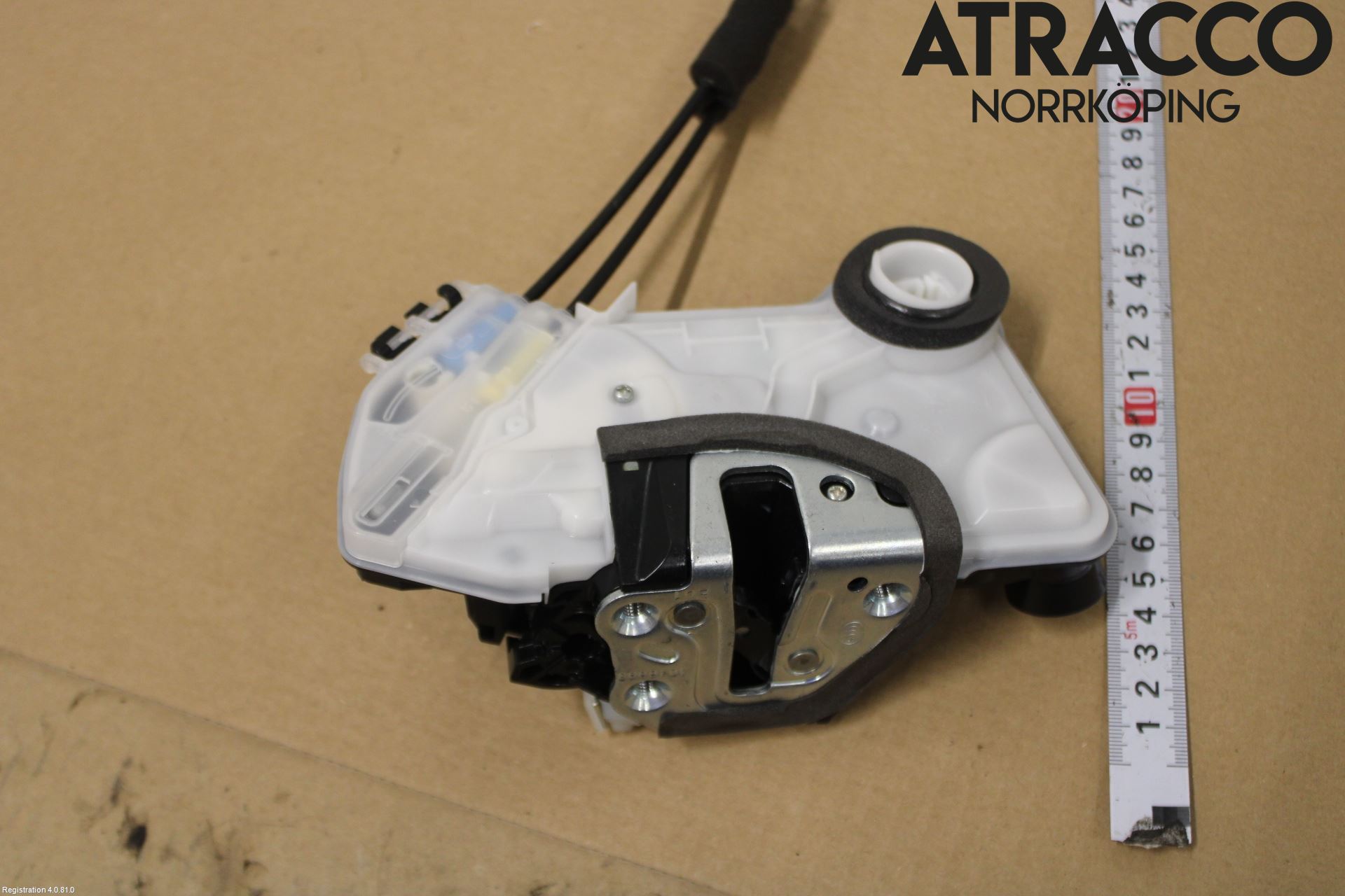 Toyota RAV4 19- Låskista-Dörrlås