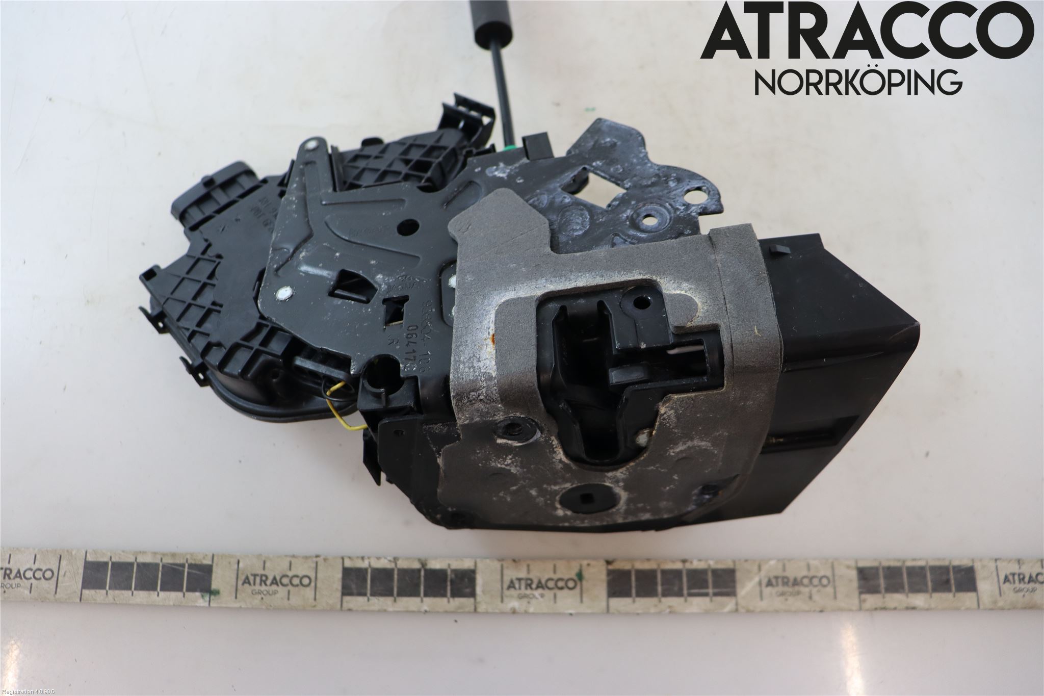 Jaguar F-PACE Låskista-Dörrlås