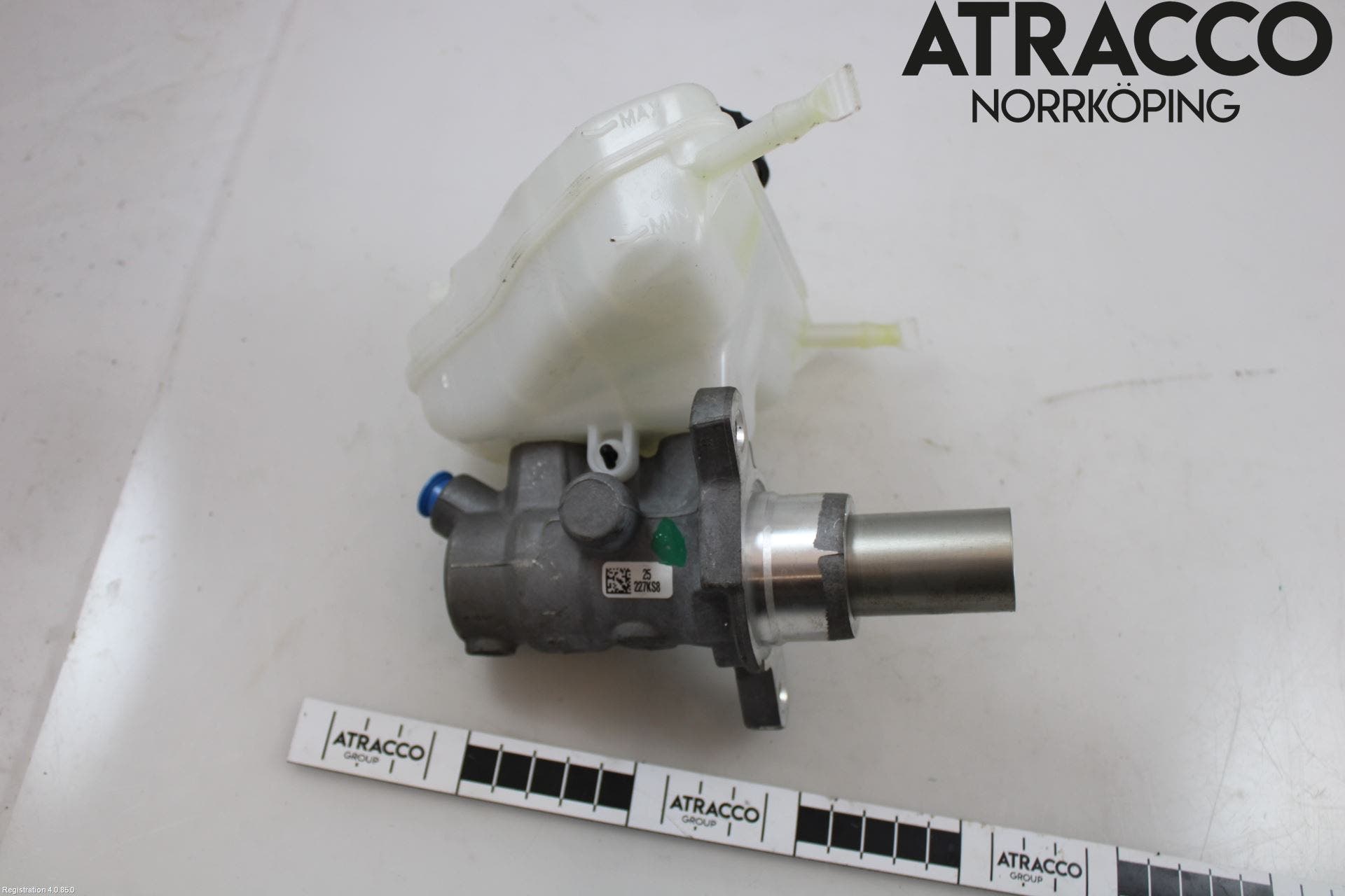 Mercedes-Benz MB AMG GT (C190/R190) 14-22 Broms Huvudcylinder