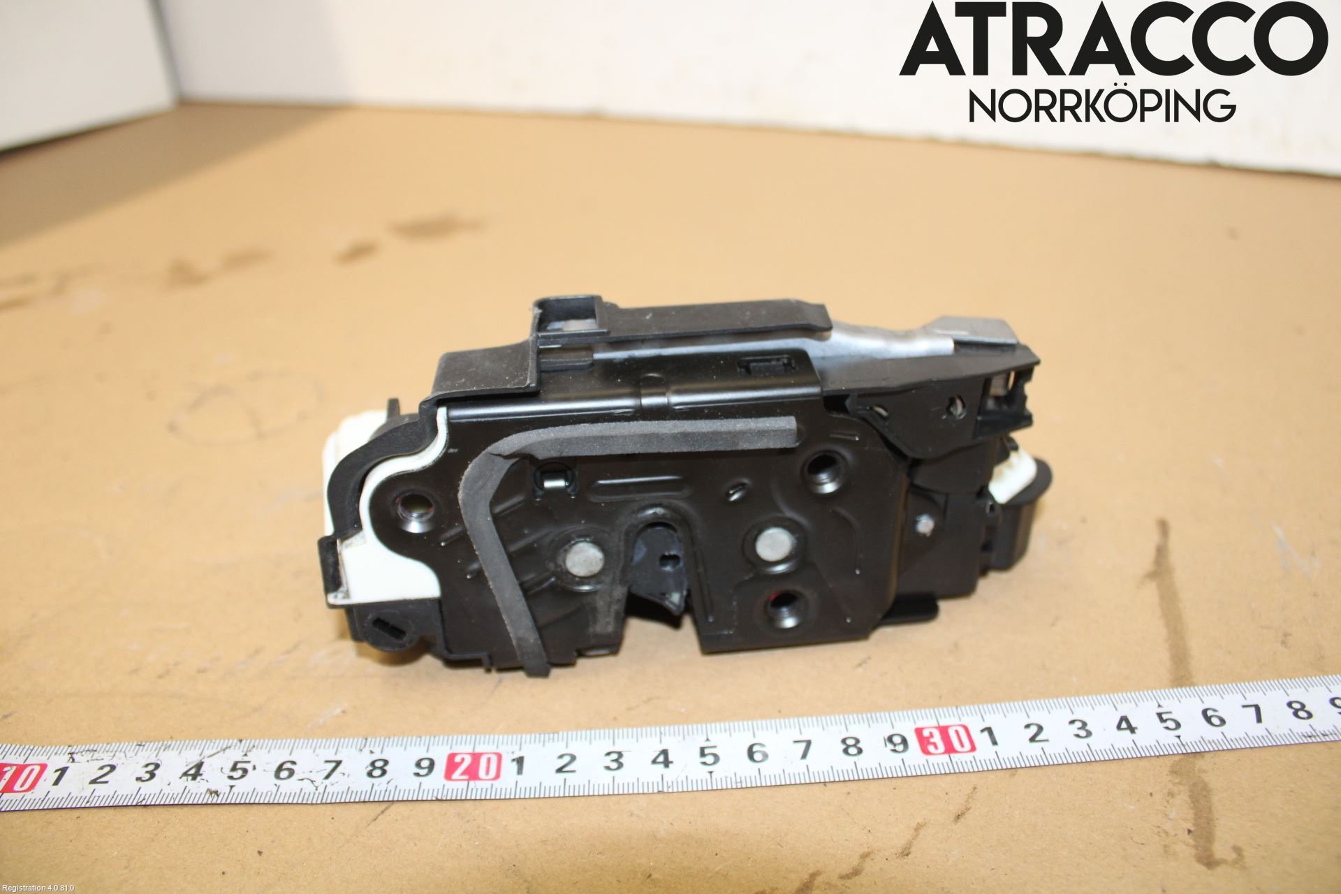 Volkswagen VW UP! / E-UP! Låskista-Dörrlås