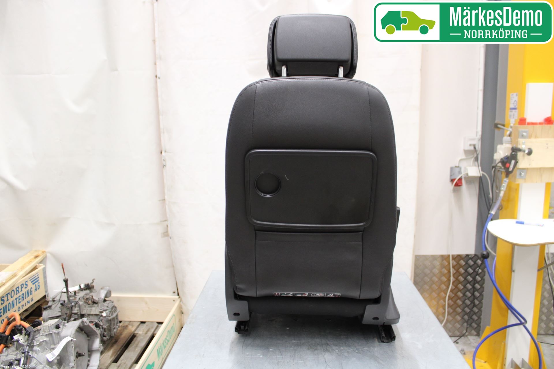 Volkswagen VW TIGUAN 07-16 Inredning Stol Fram Hö