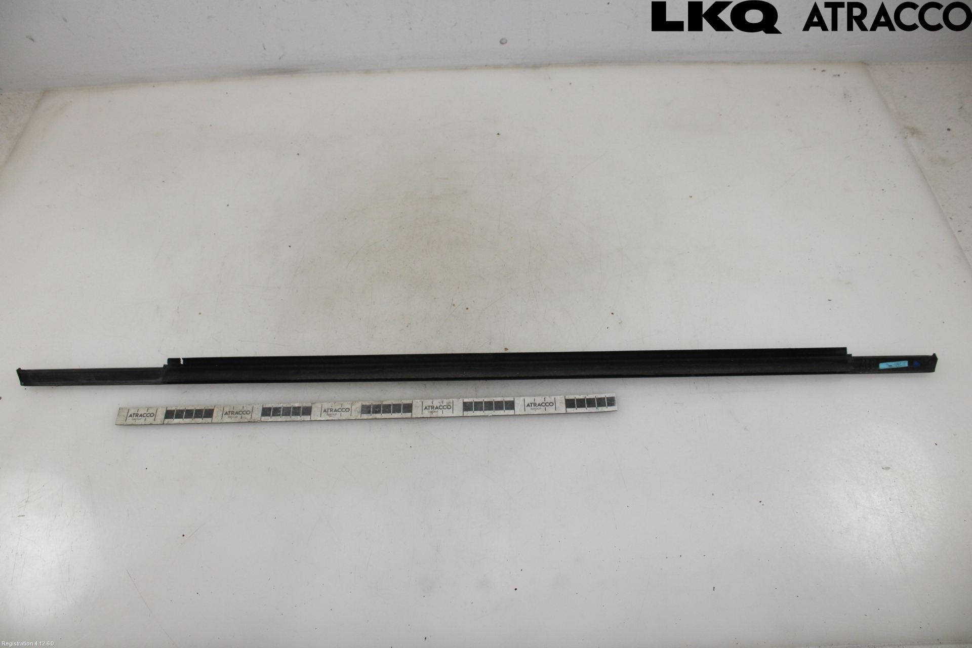 Audi A6 F2/C8 19- Dörr Dekorlist Bak Hö