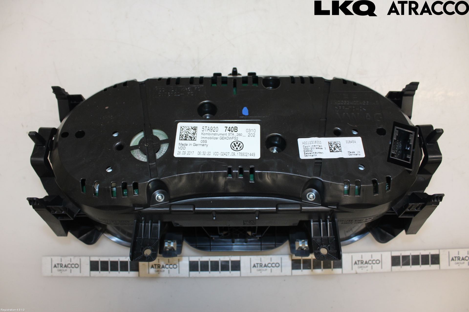 Volkswagen VW TOURAN 16- Instrument Komb