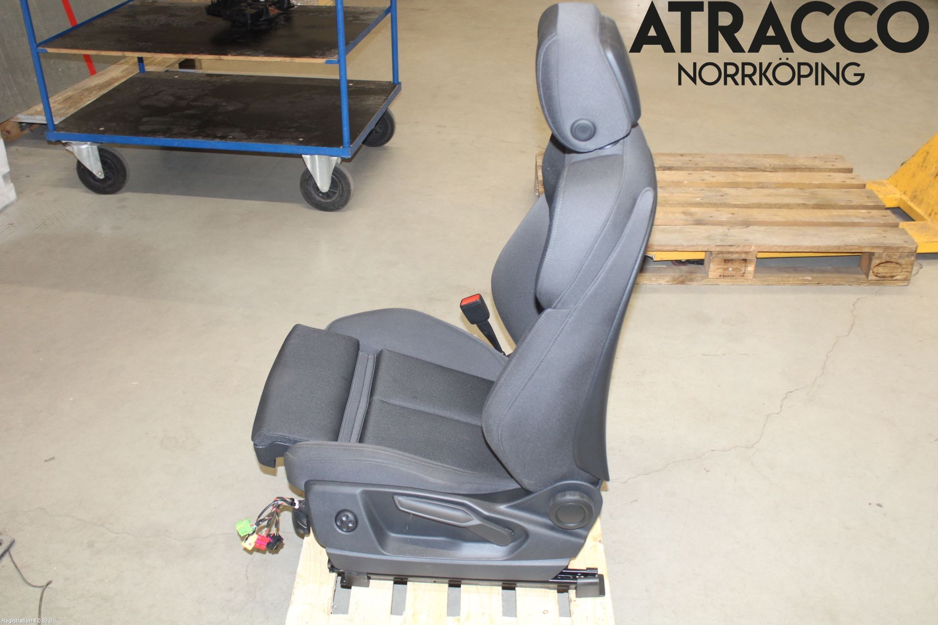 Audi Q5/SQ5 17- Inredning Stol Fram Vä