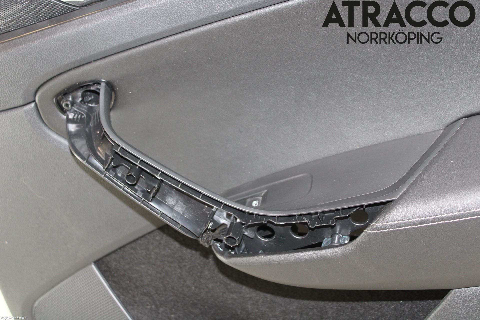 Skoda KODIAQ 17-24 Dörrklädsel Hö