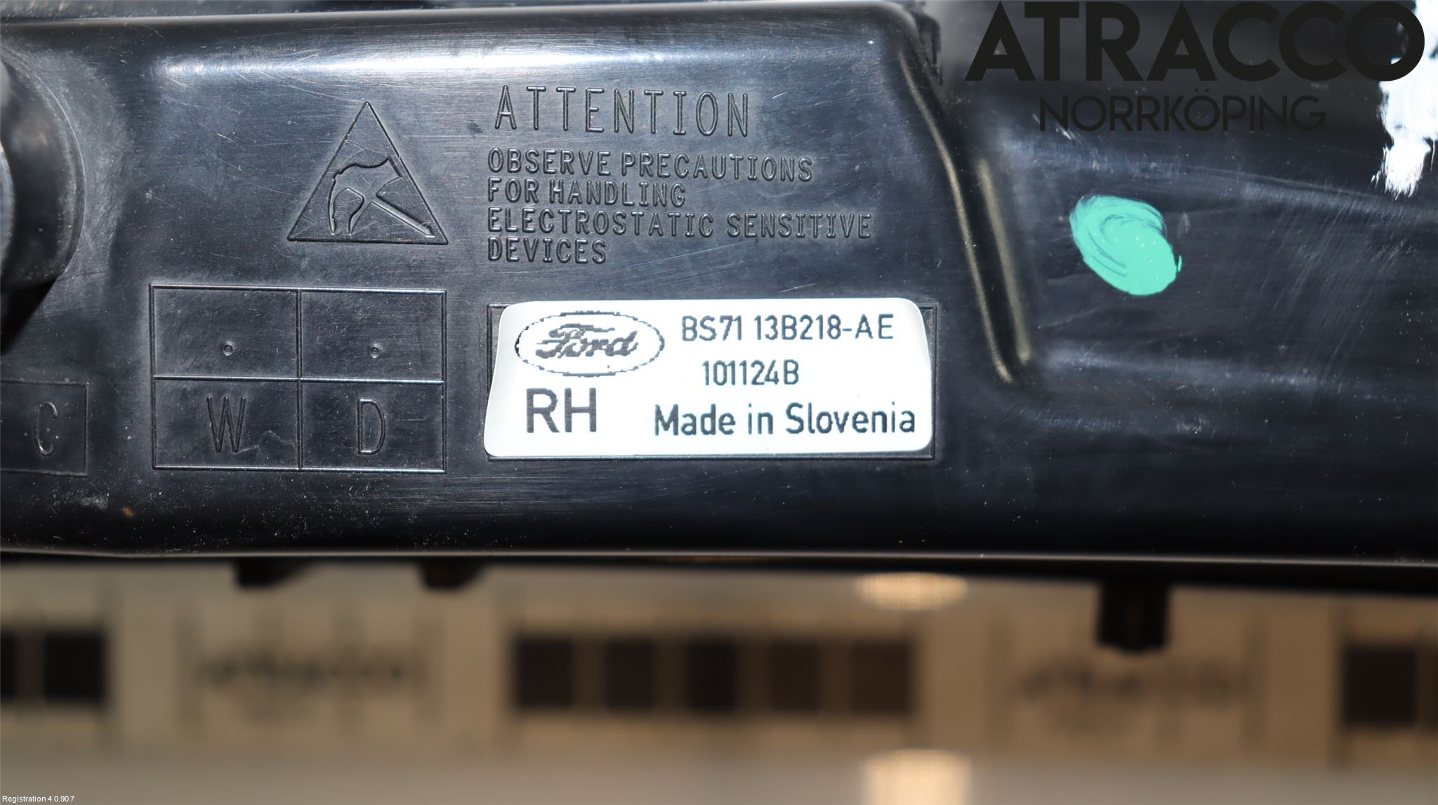 Ford MONDEO 07-15 Positionsljus Fram Hö